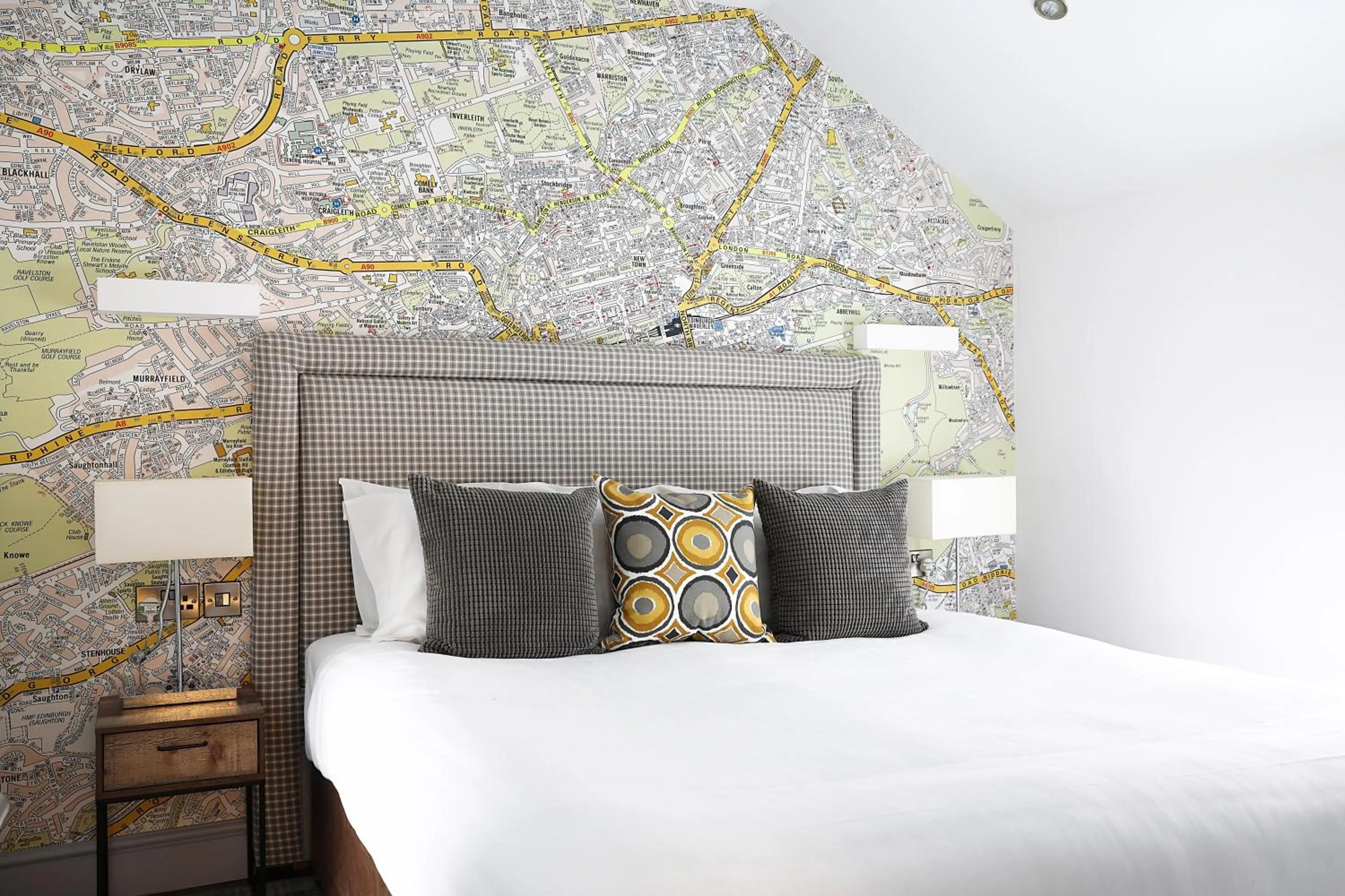 Bed in Cairn Hotel & Apartments