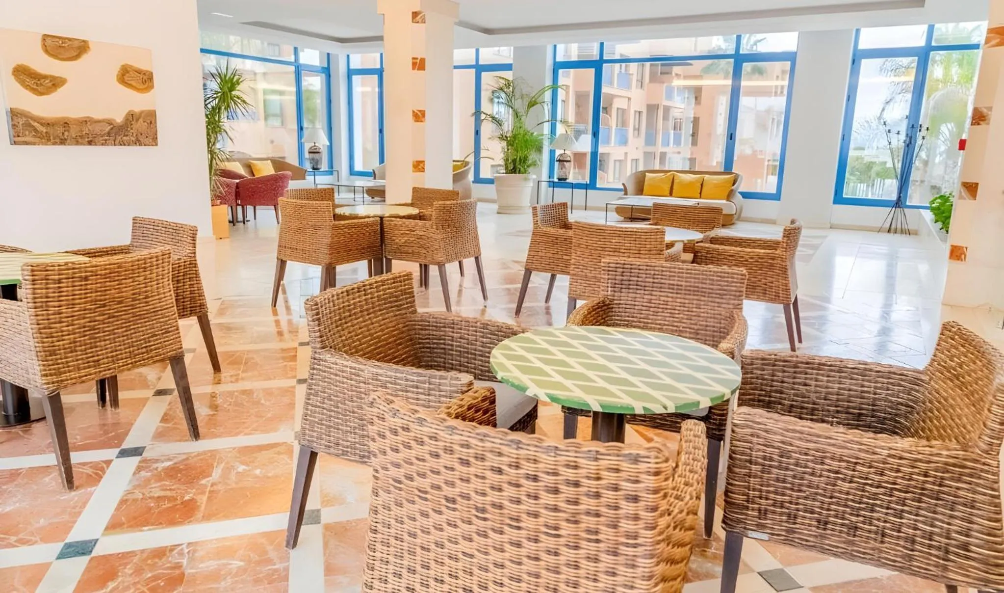 Restaurant/places to eat in Hotel Oh Nice Caledonia