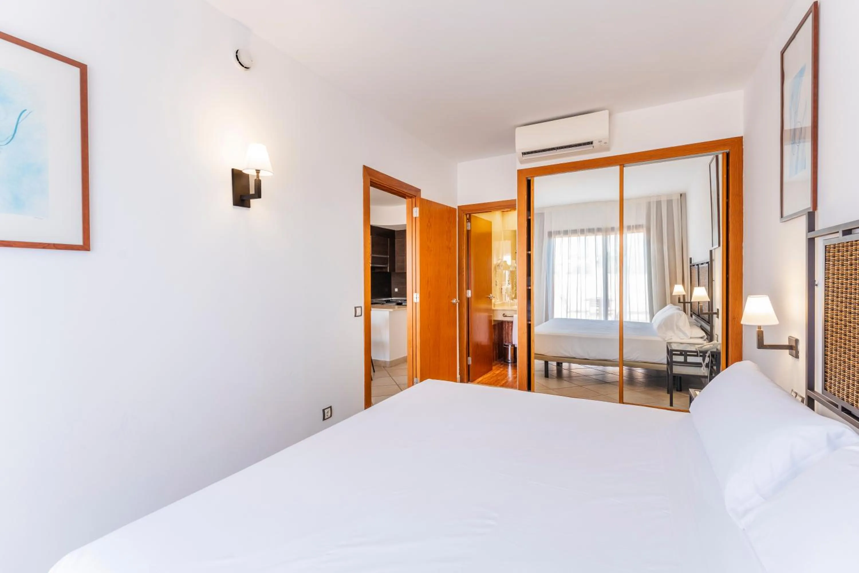 Bed in Bakour Oh Nice Costa del Sol