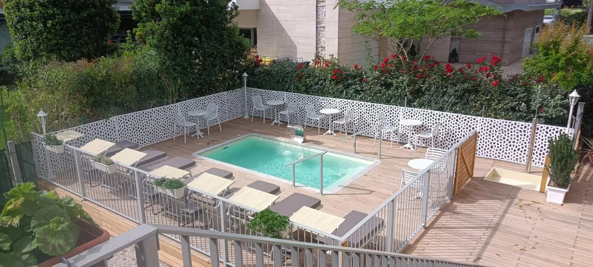 Swimming pool in Hotel Belturismo