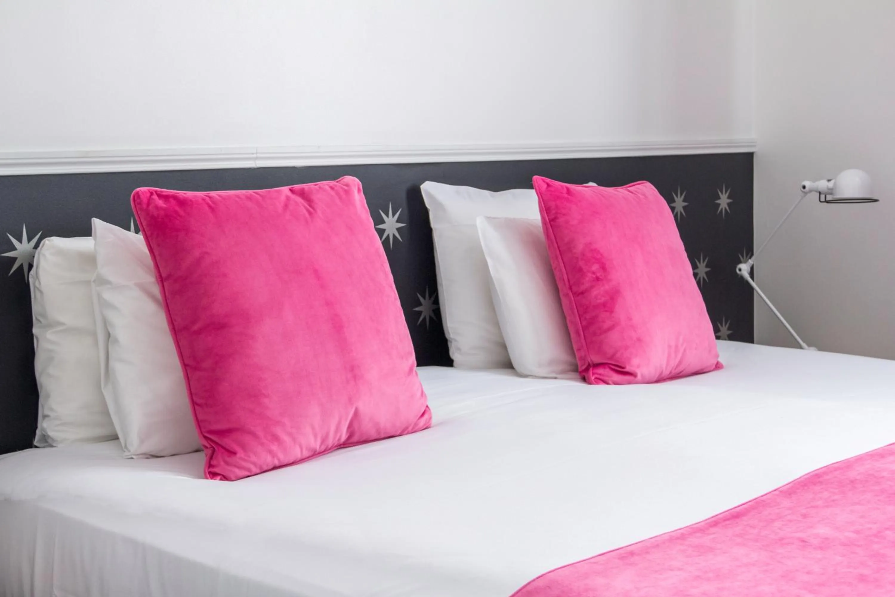 Bedroom in Hotel Caumartin Opéra - Astotel