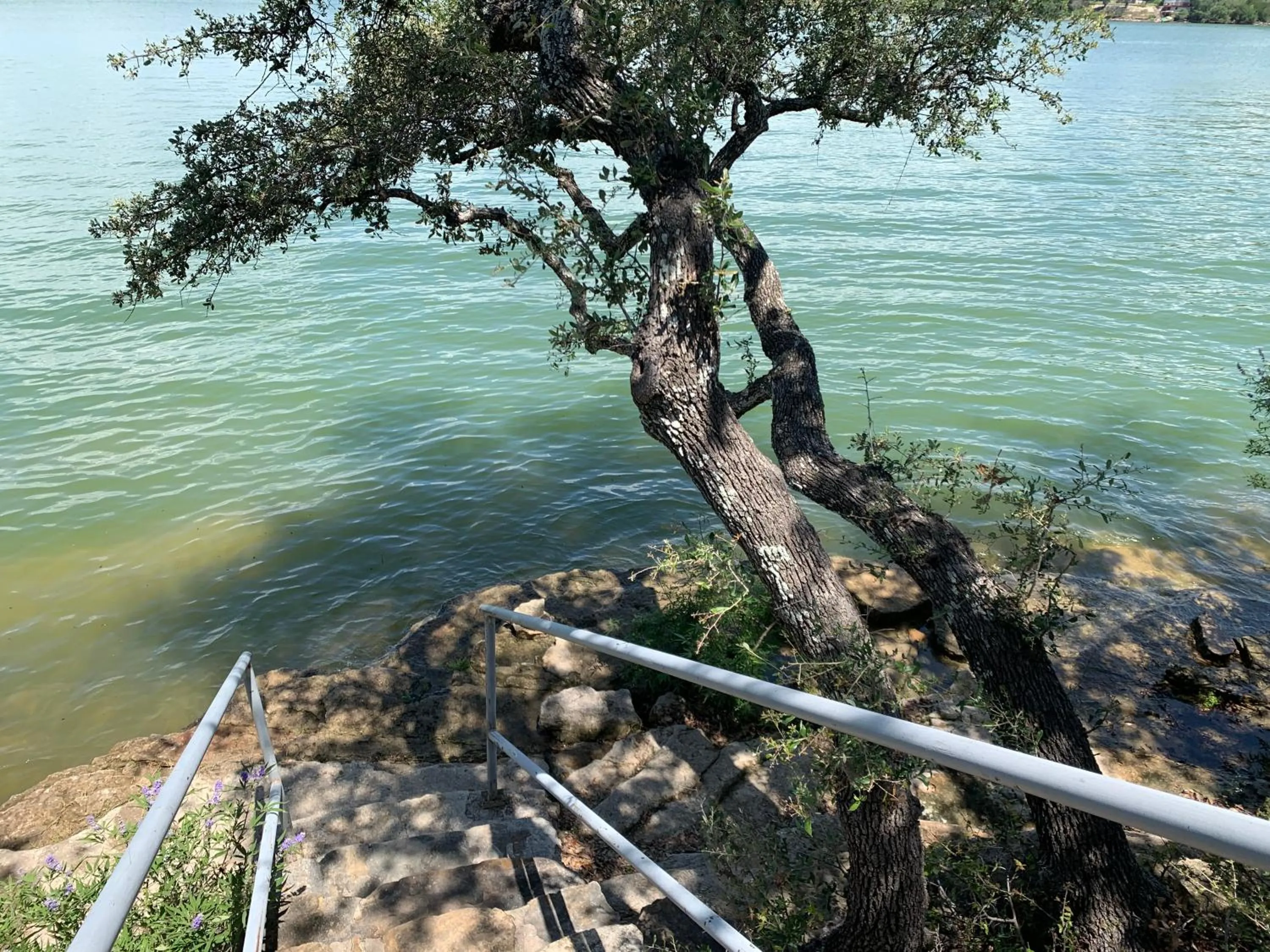 Lake view in Painted Sky Inn