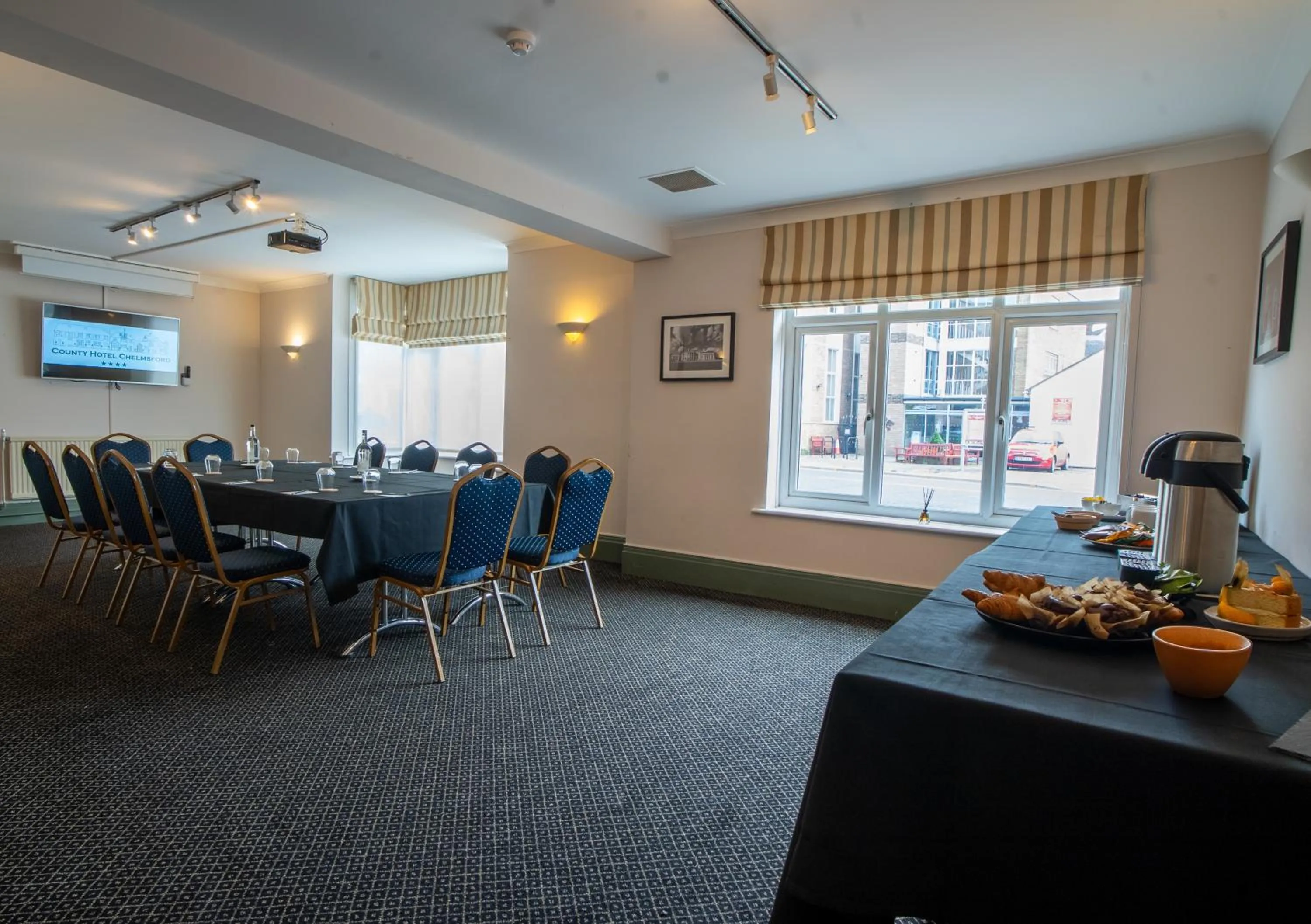 Meeting/conference room in County Hotel