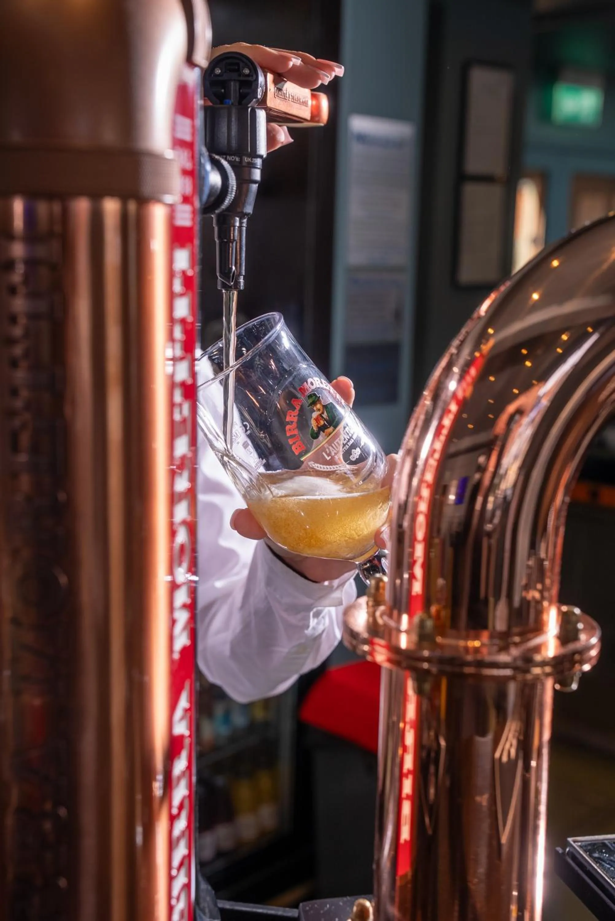 Lounge or bar in County Hotel