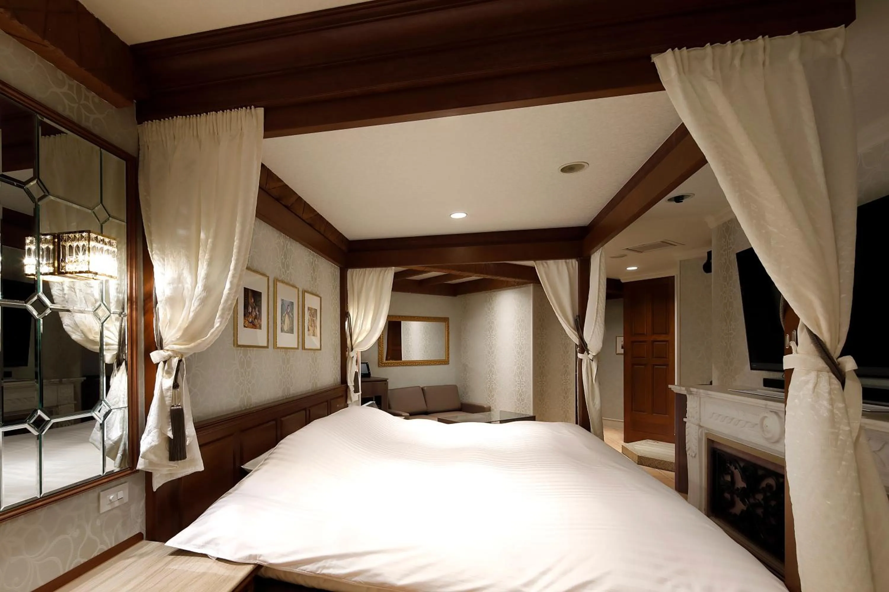 Bedroom, Bed in Hotel ValentineTogo (Adult Only)