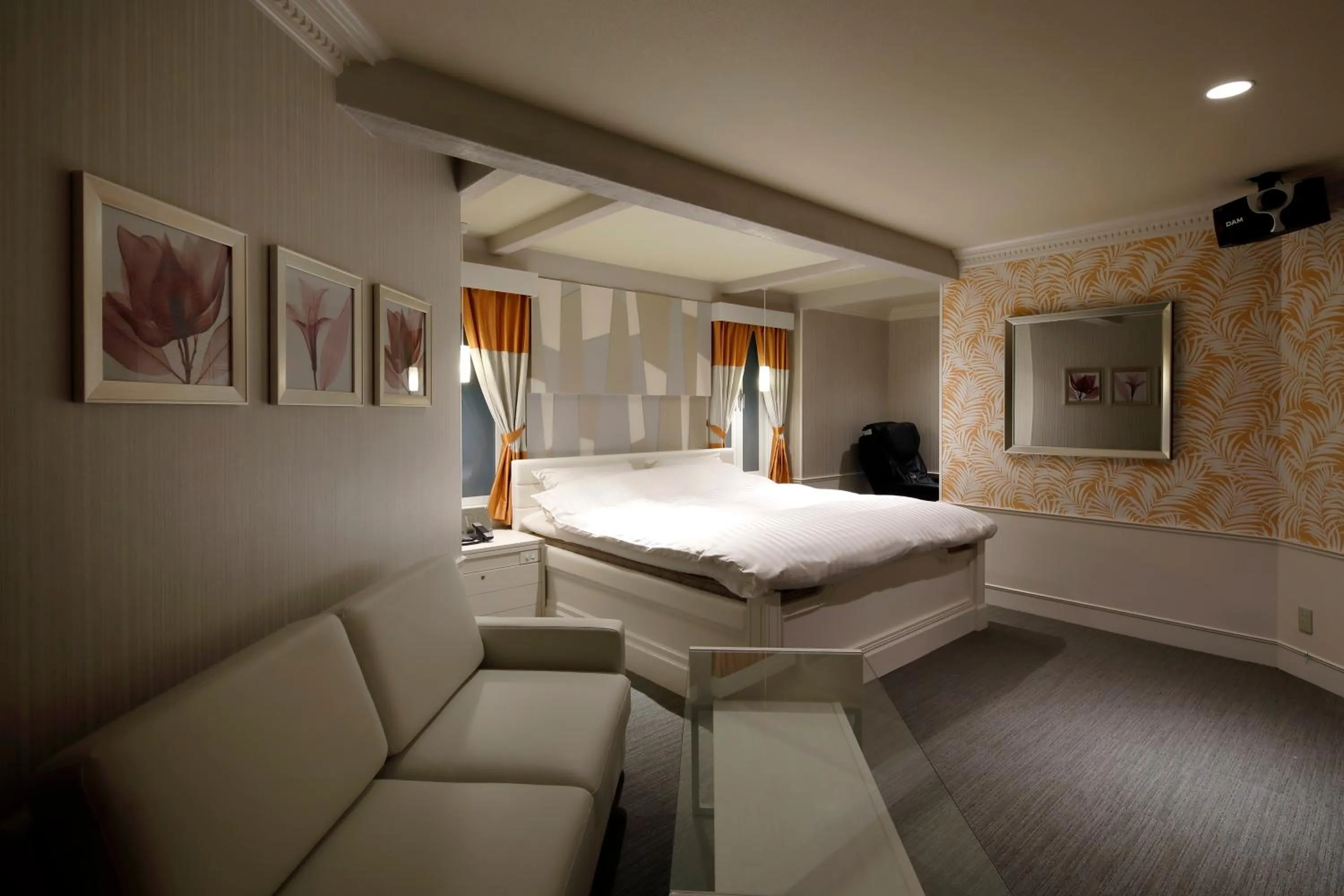 Bedroom, Bed in Hotel ValentineTogo (Adult Only)