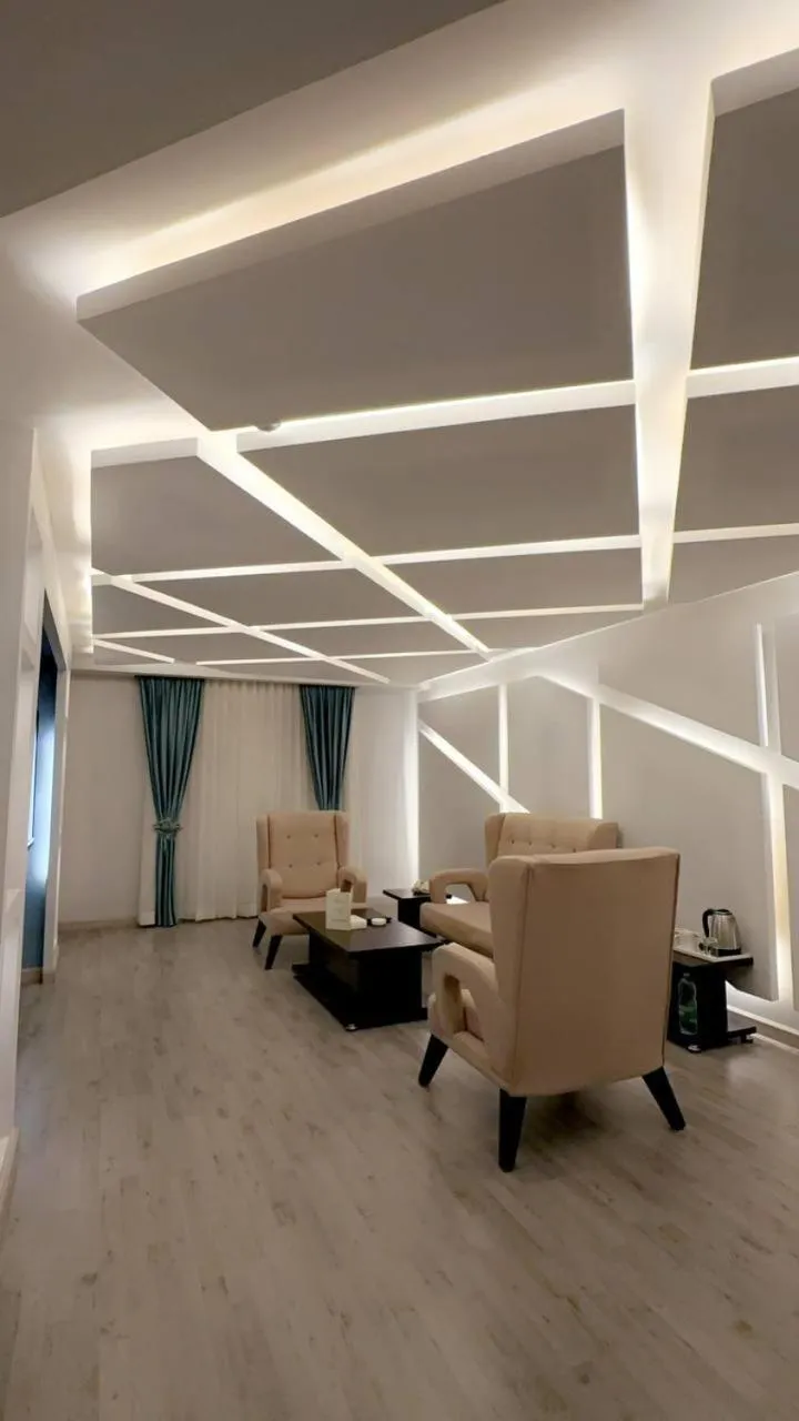 Living room in Sparr Hotel