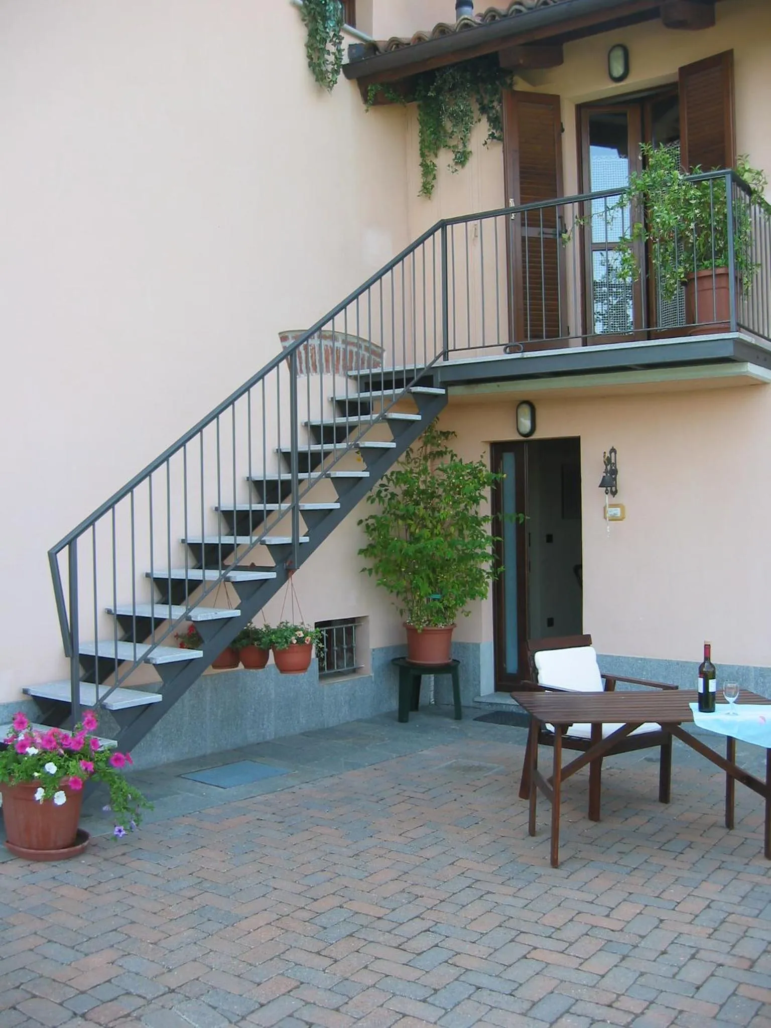 Facade/entrance in I Tigli di Altavilla