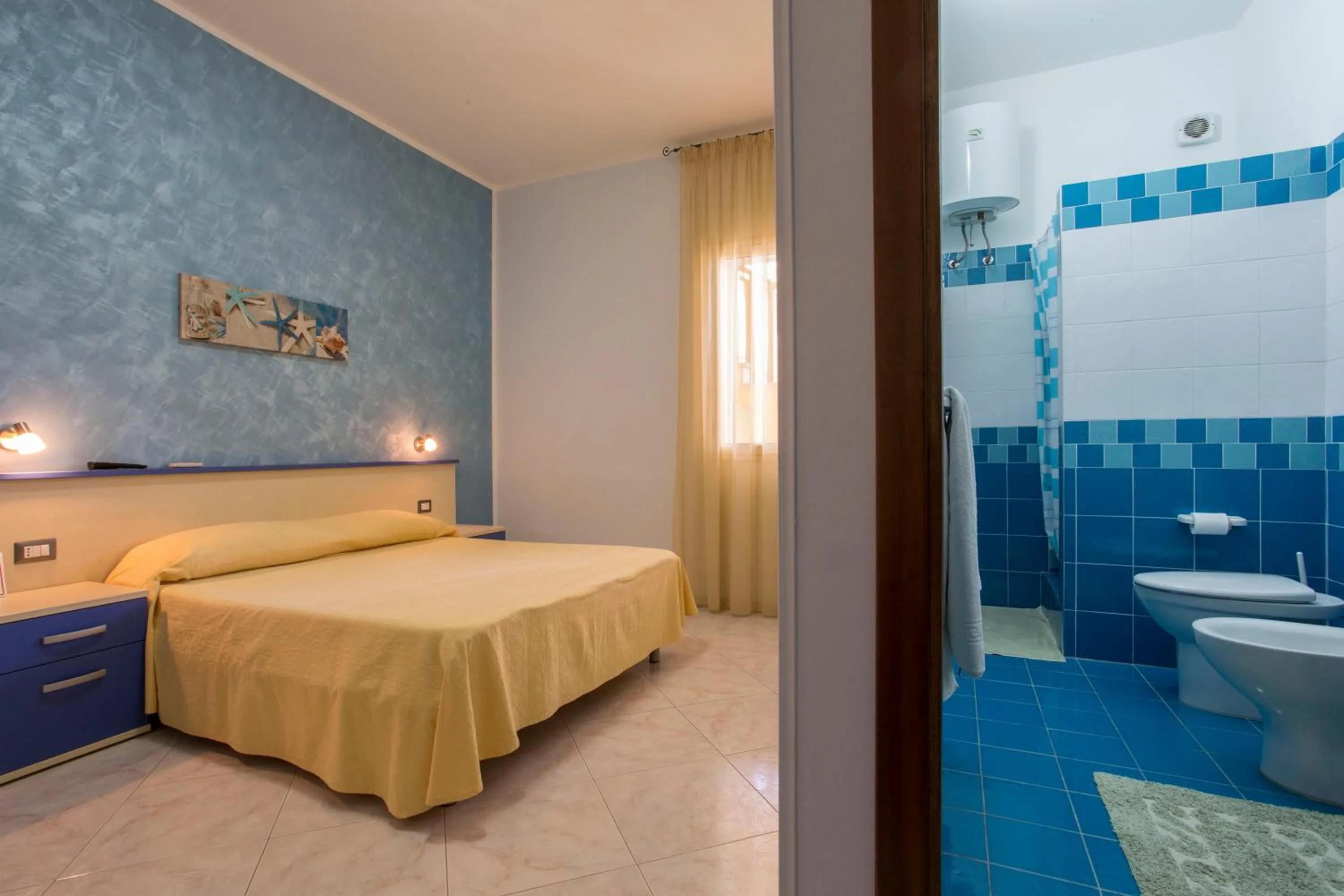Bed in Bed & Breakfast Isola Bella Lampedusa
