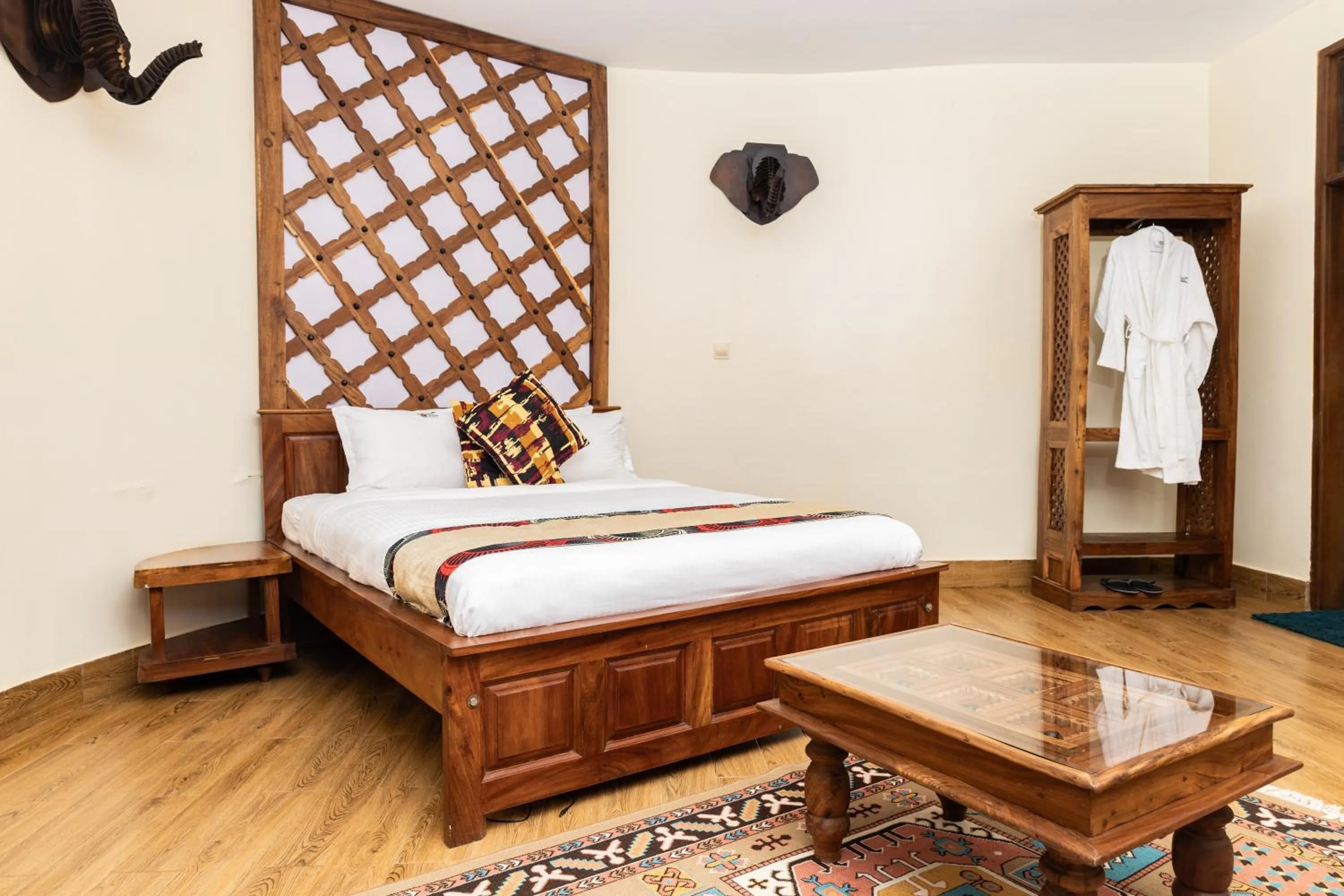 Bedroom, Bed in Forest Park Resort