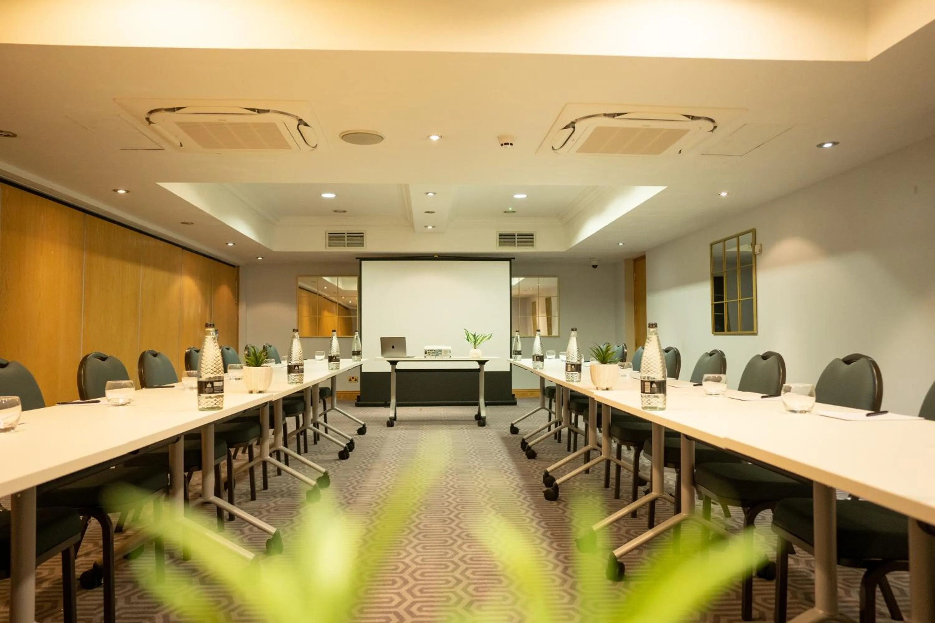 Meeting/conference room in Glasgow Argyle Hotel, BW Signature Collection