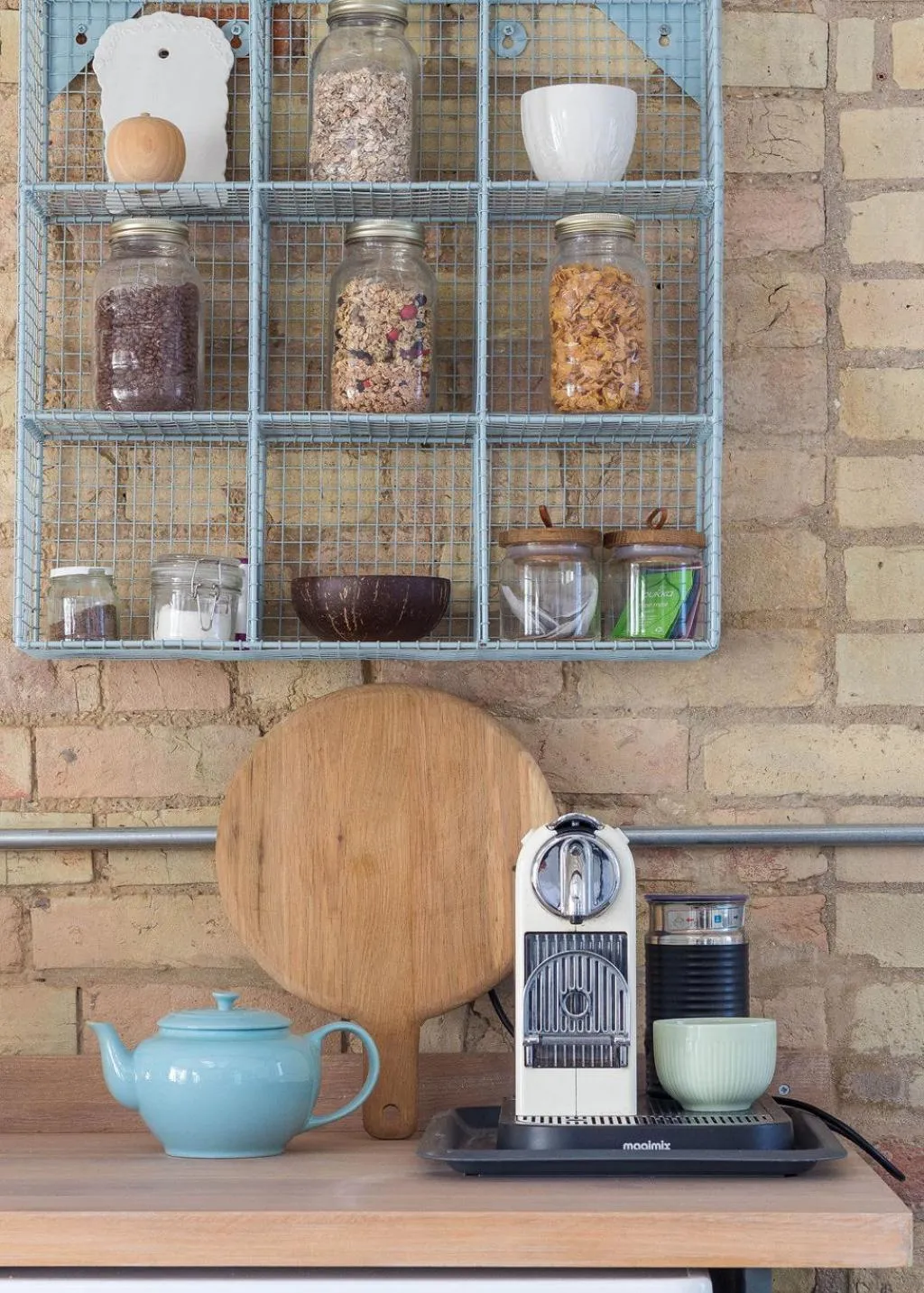Coffee/tea facilities in Crafts Hill Barn