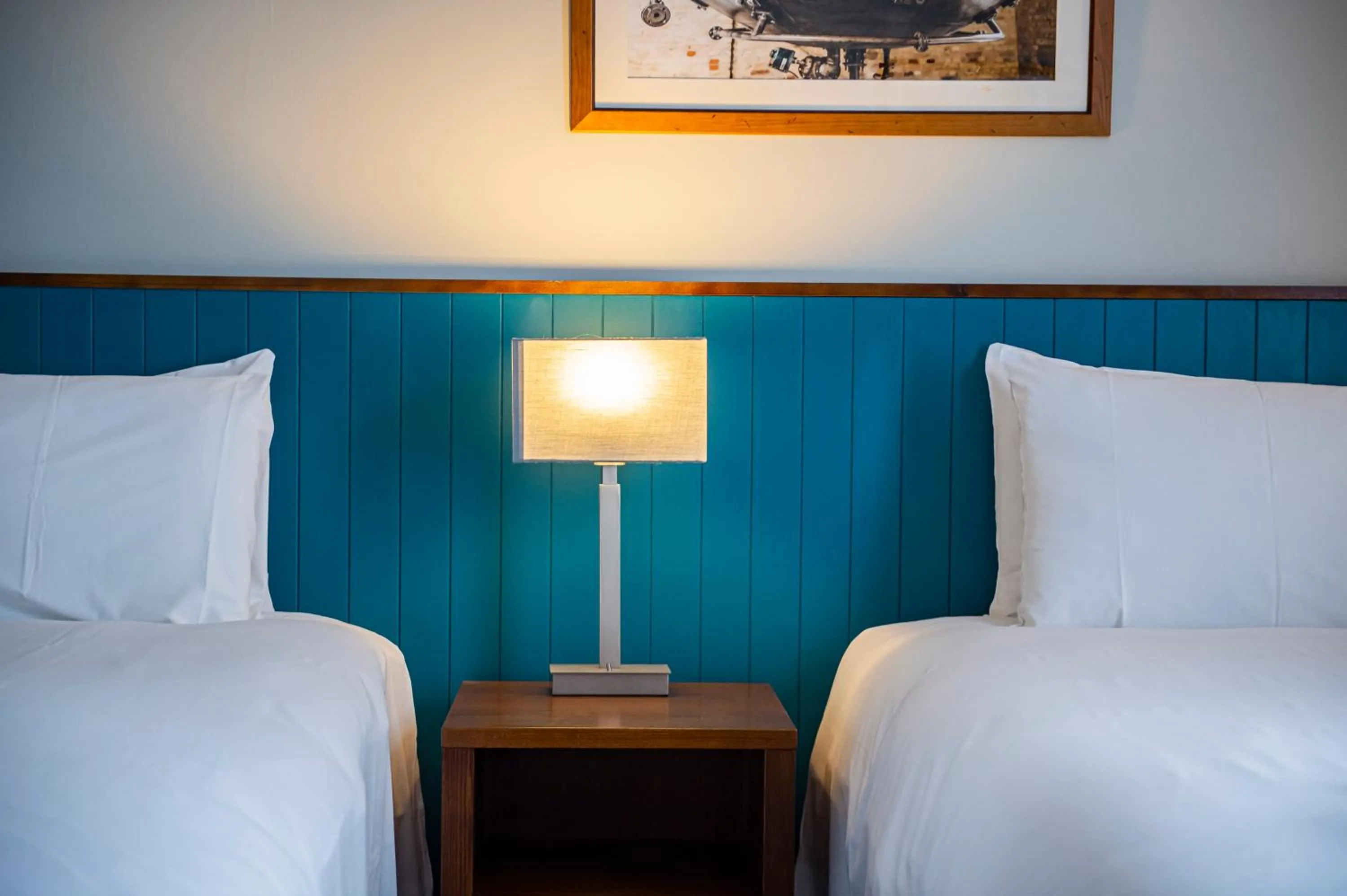 Bed in Highfield Hotel By Greene King Inn