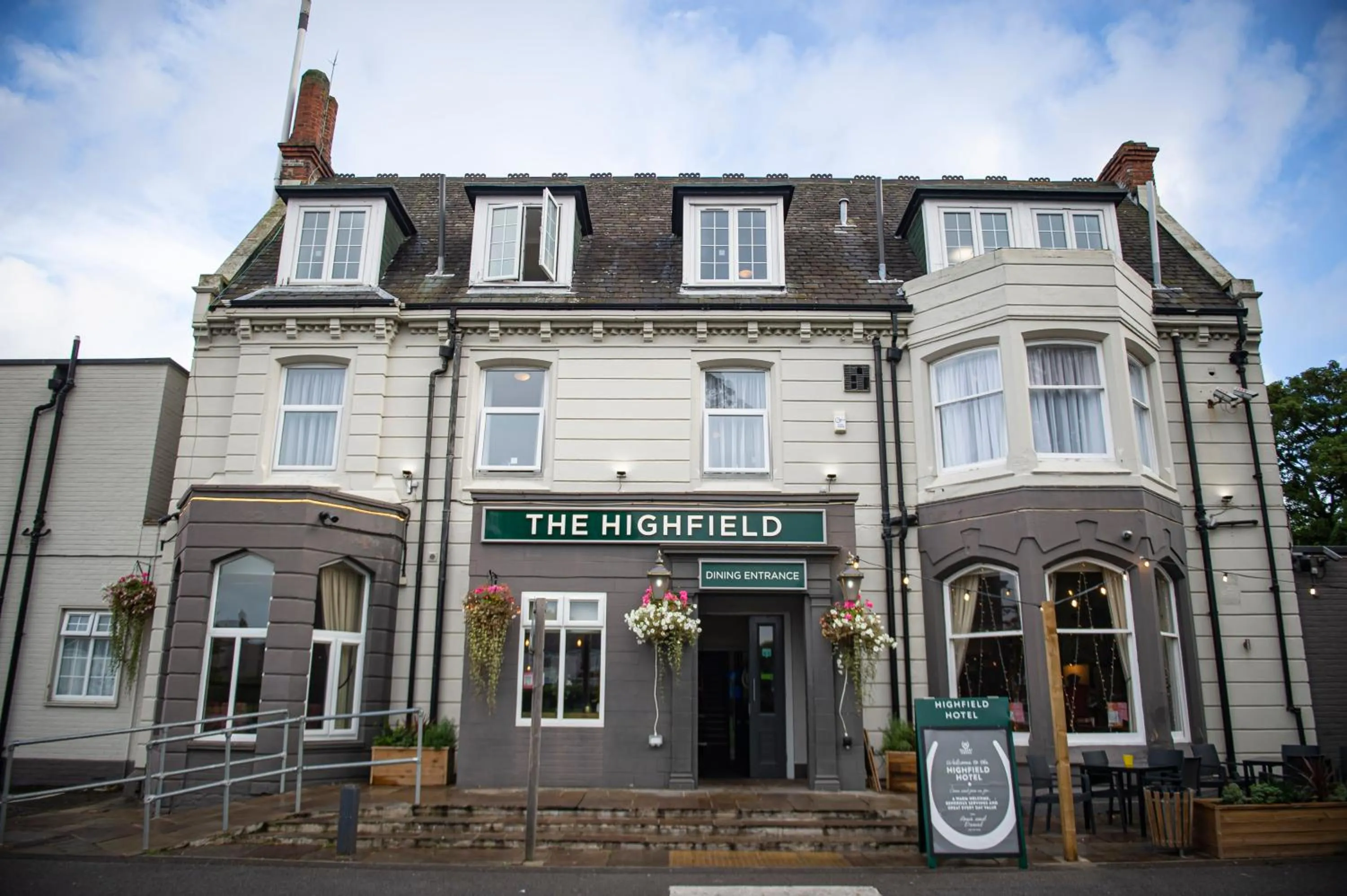 Highfield Hotel By Greene King Inn
