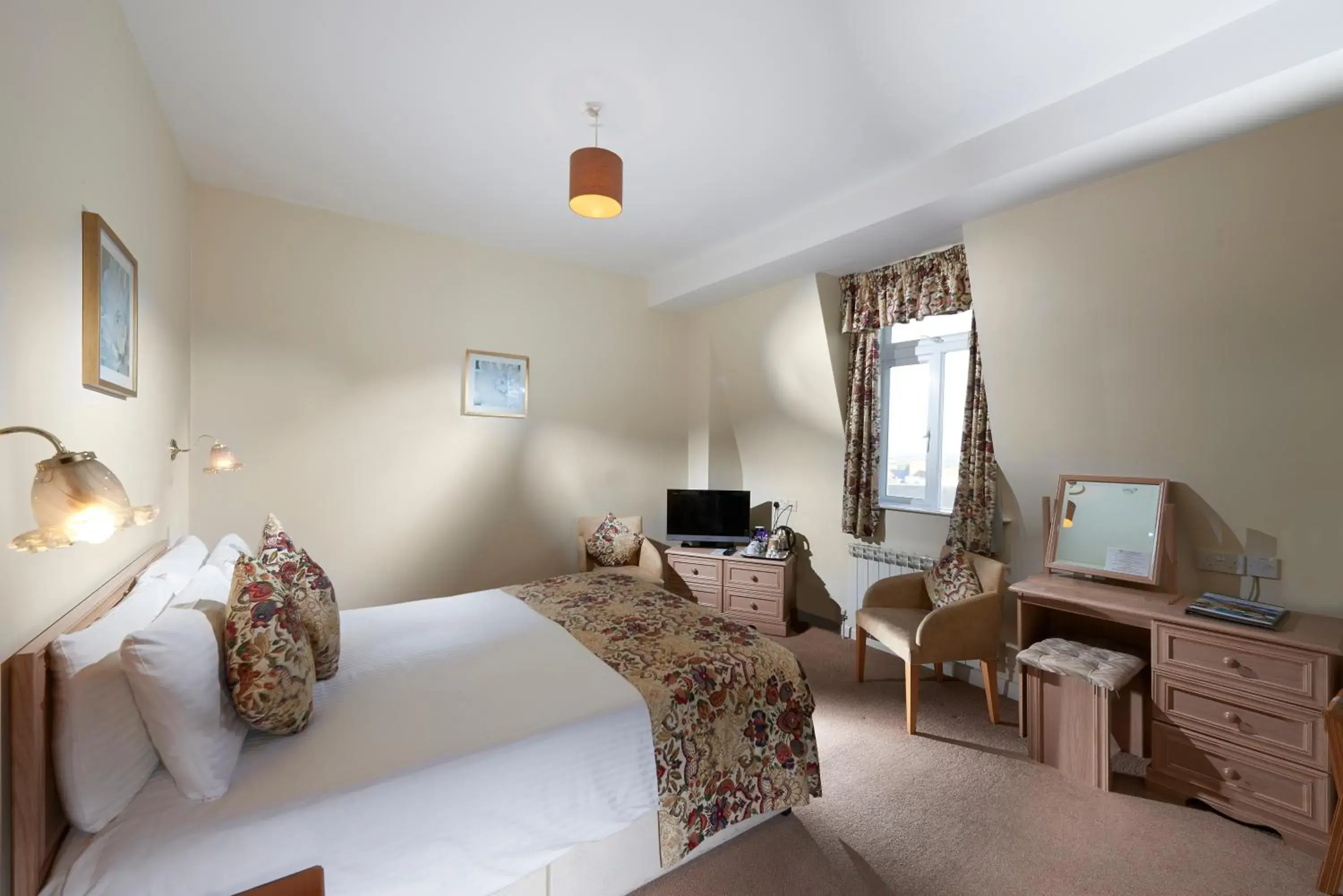 Standard Double Room in Les Rocquettes Hotel Standard Double Room in Les Rocquettes Hotel