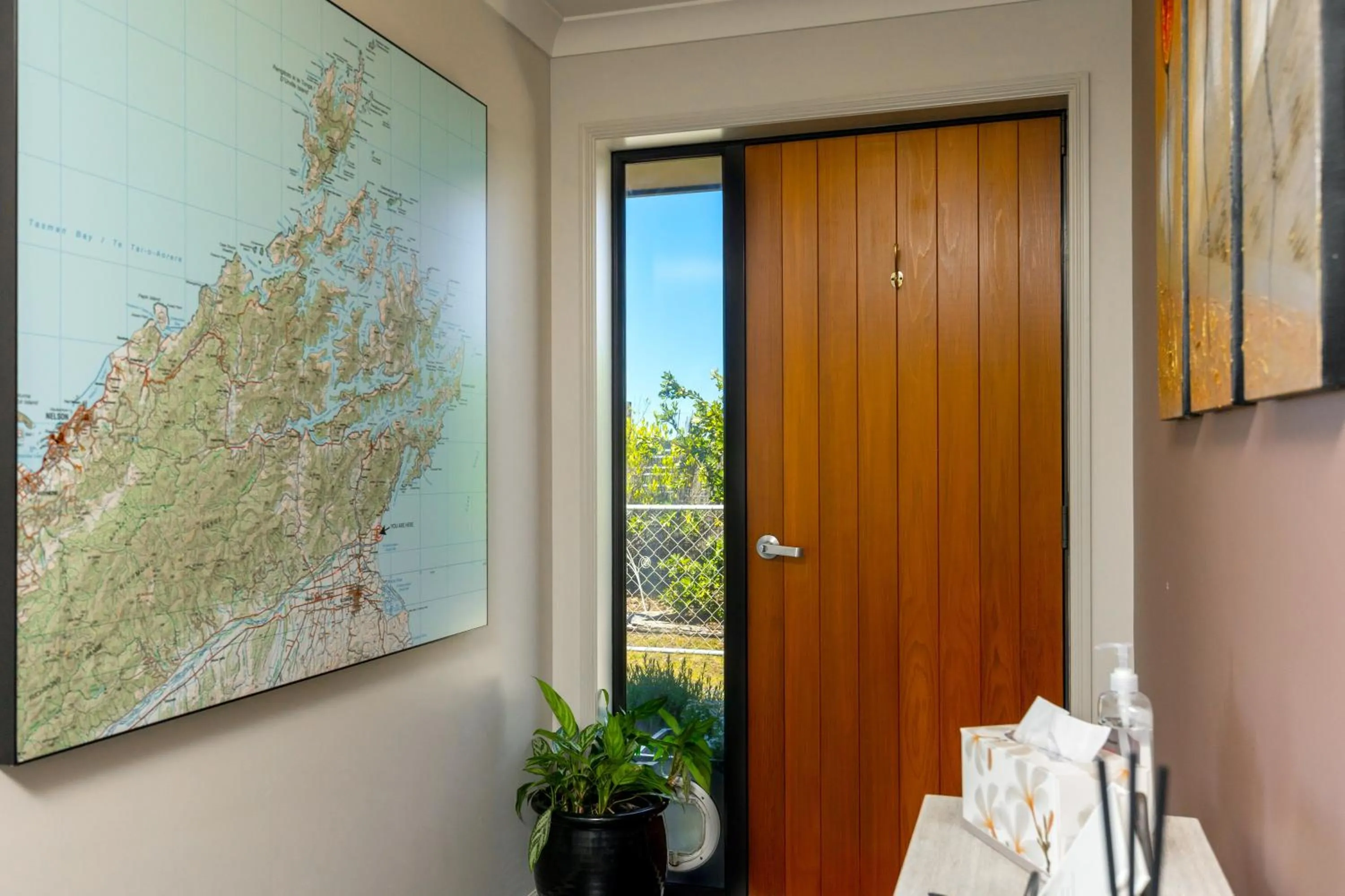 Facade/entrance in Ocean View Beachfront Apartment