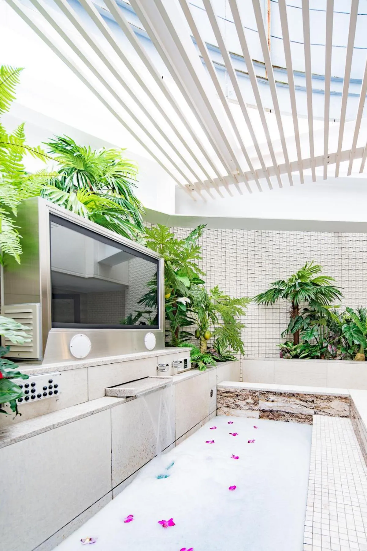 Bathroom in Hotel Venus Neo