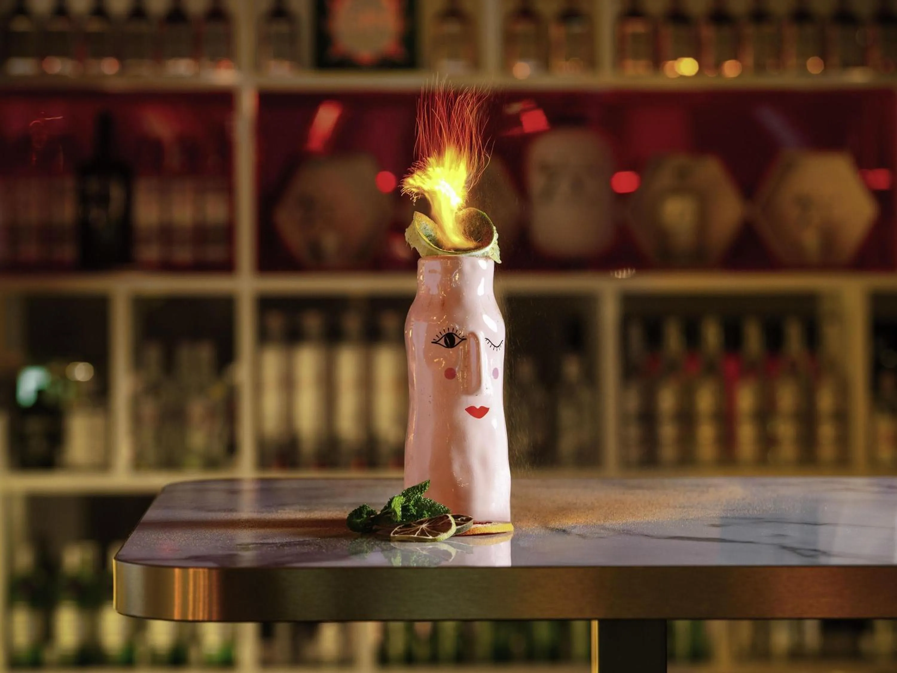 Lounge or bar in Pullman London St Pancras