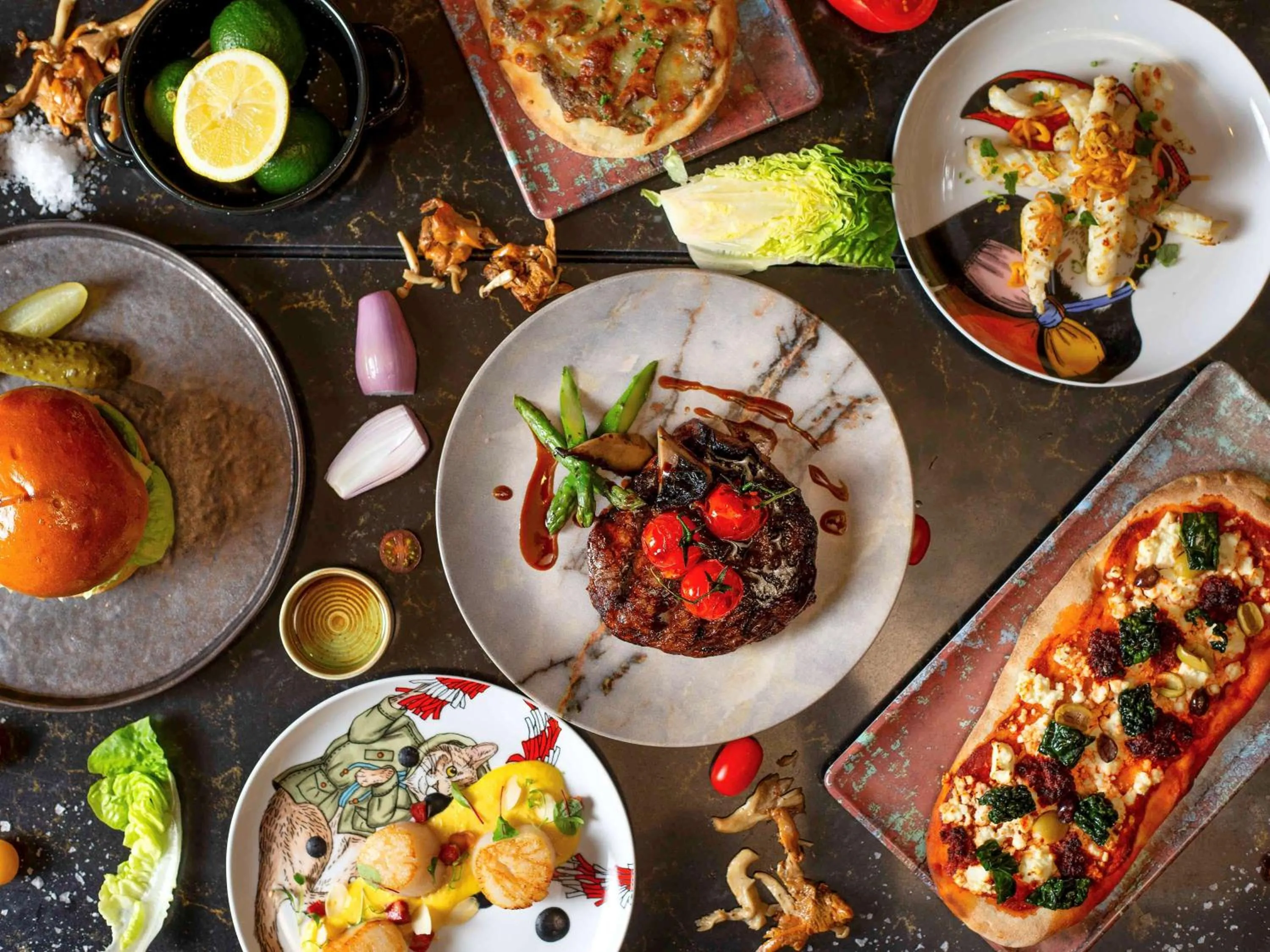 Lounge or bar in Pullman London St Pancras