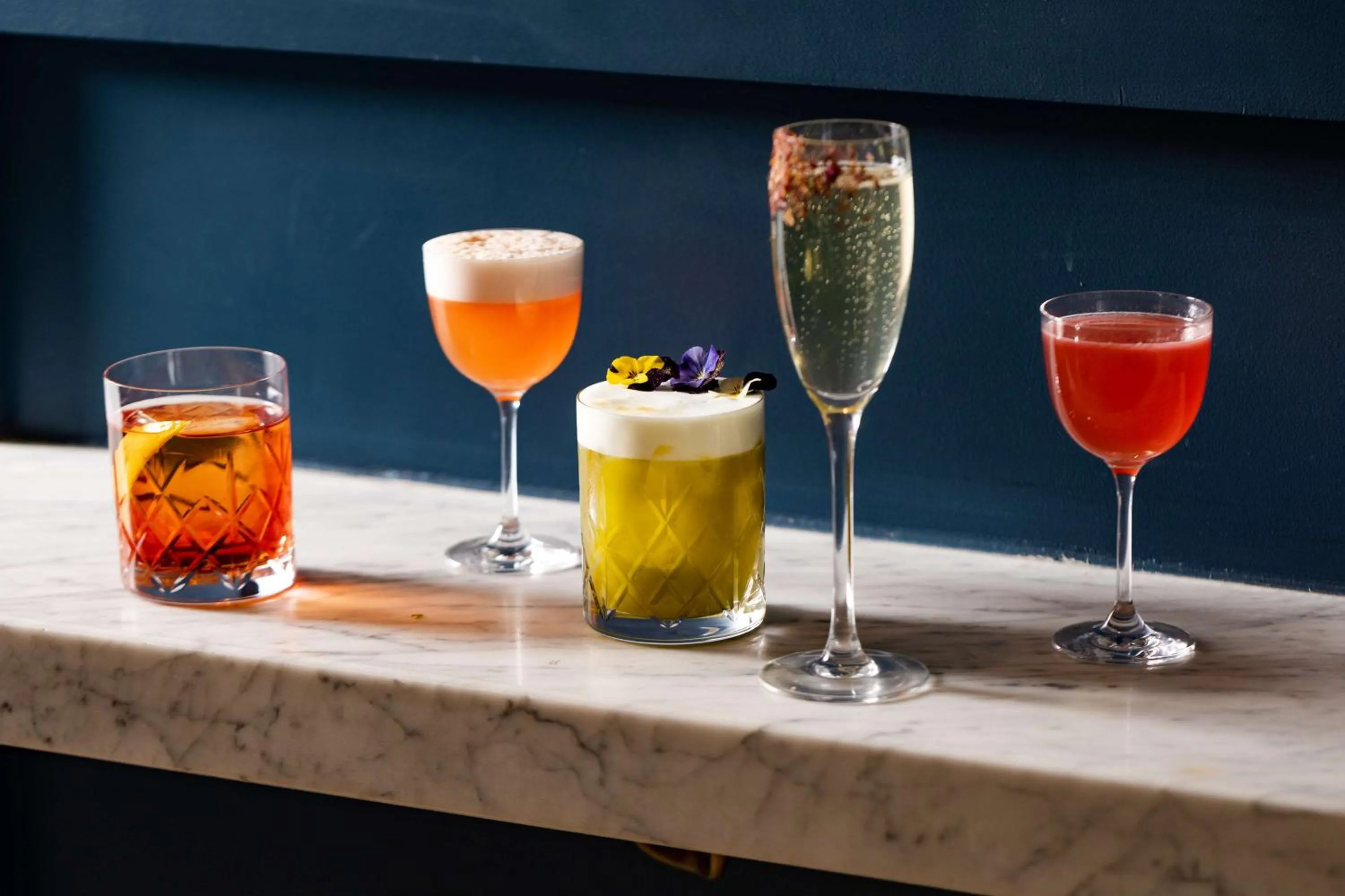 Restaurant/places to eat in Park Plaza Victoria London