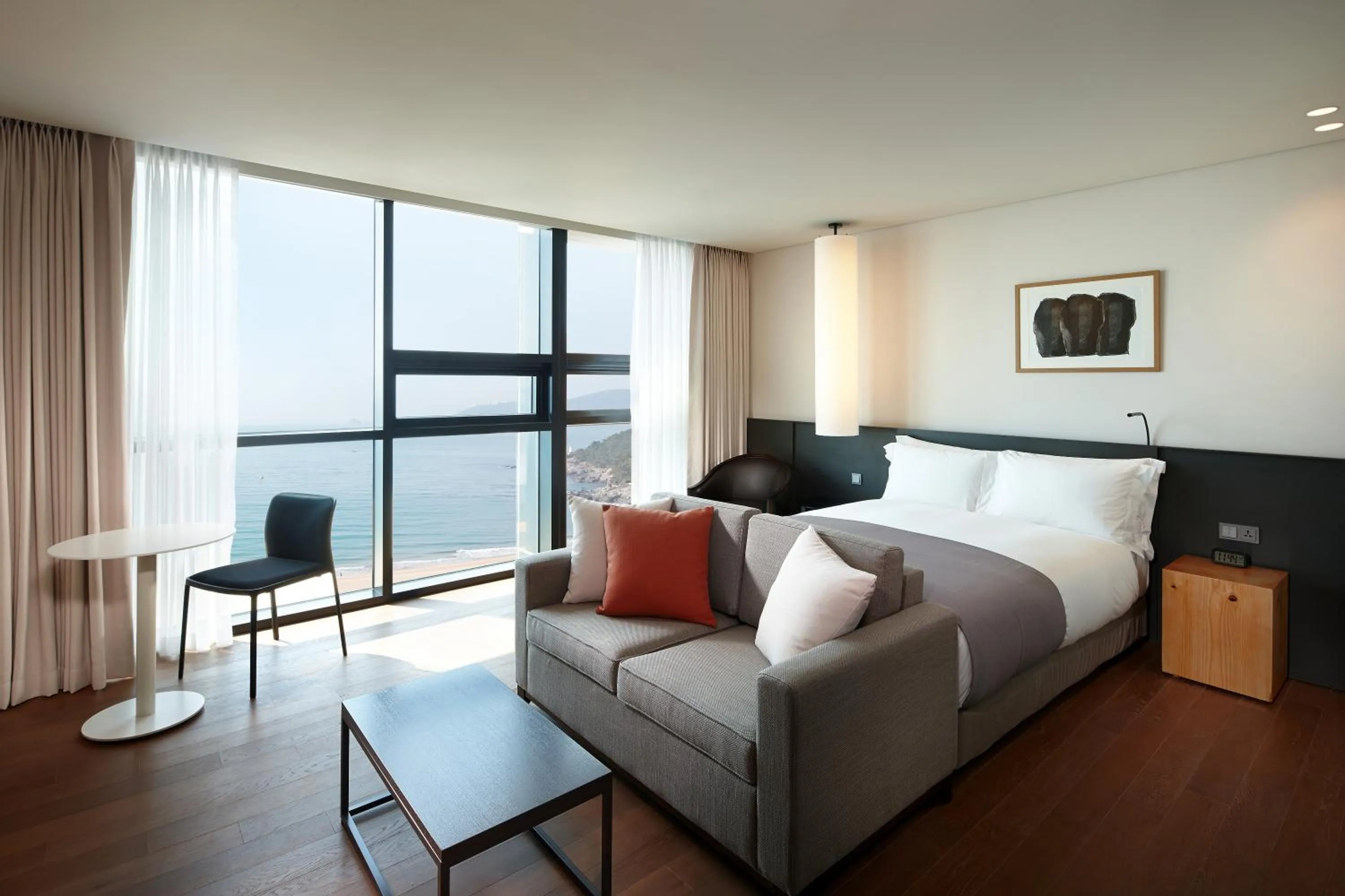 Bedroom, Bed in Shilla Stay Busan Haeundae