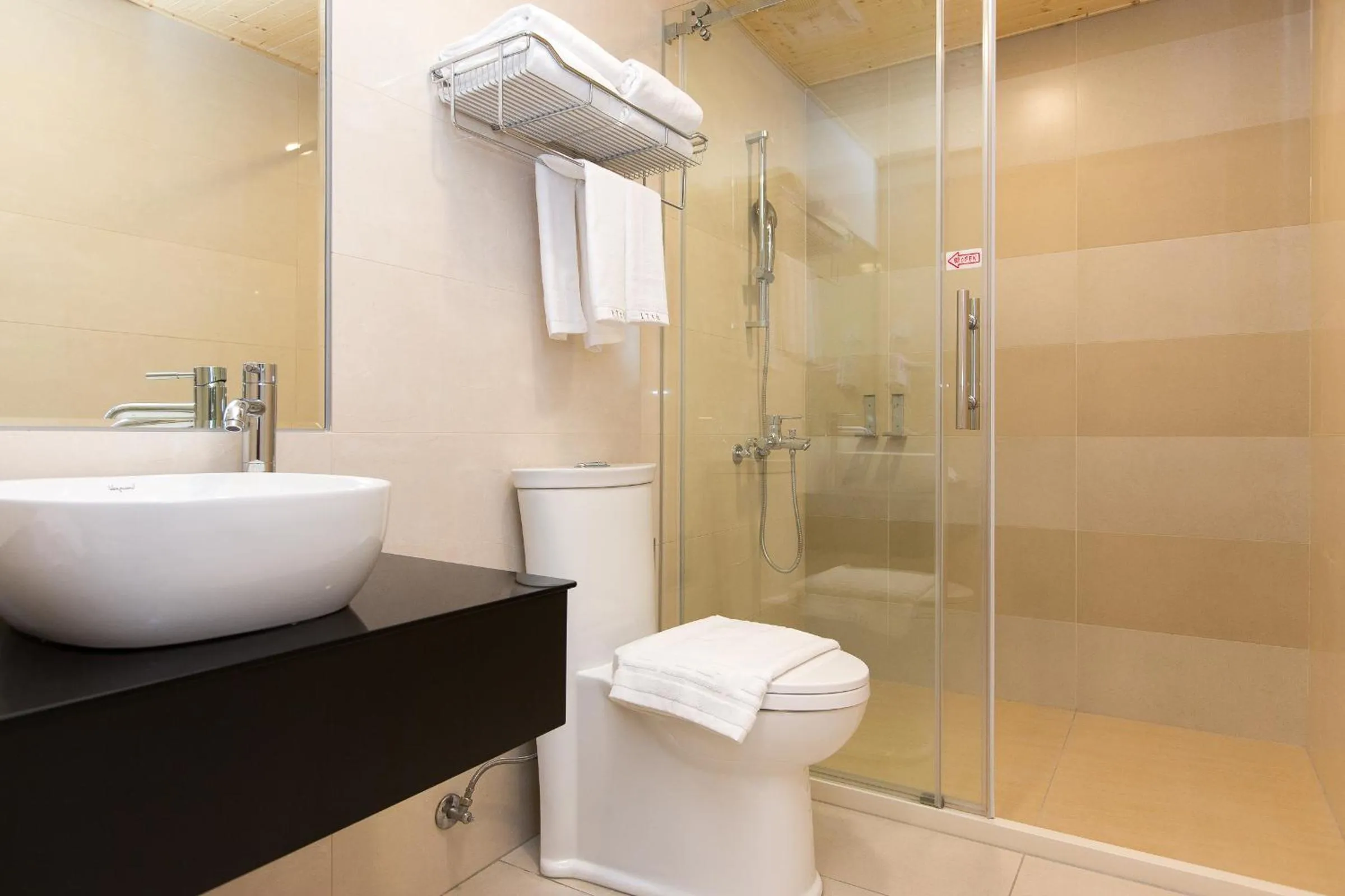 Shower in 17th Summer