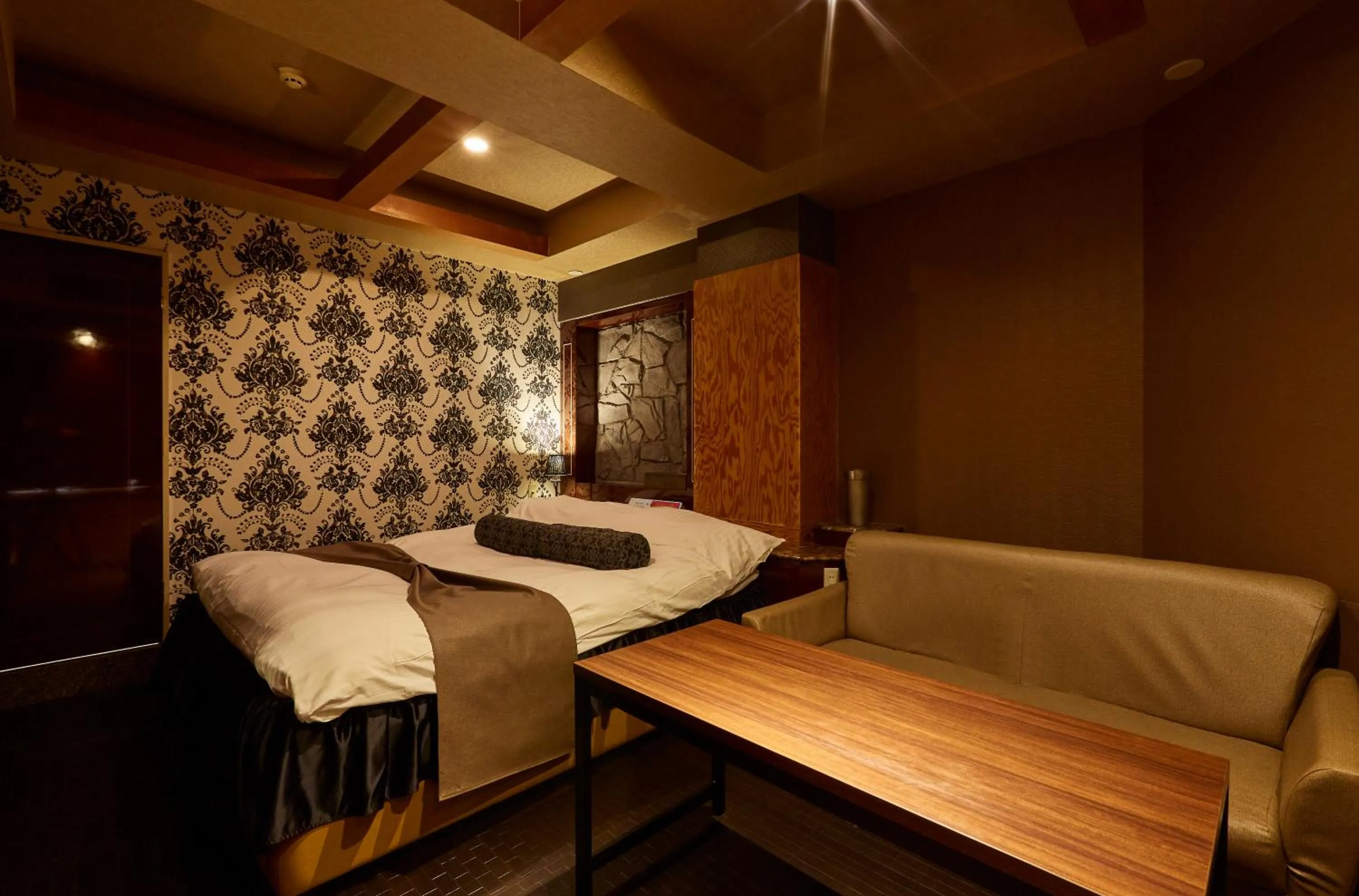 Photo of the whole room, Bed in Hotel Christmas (Leisure Hotel)