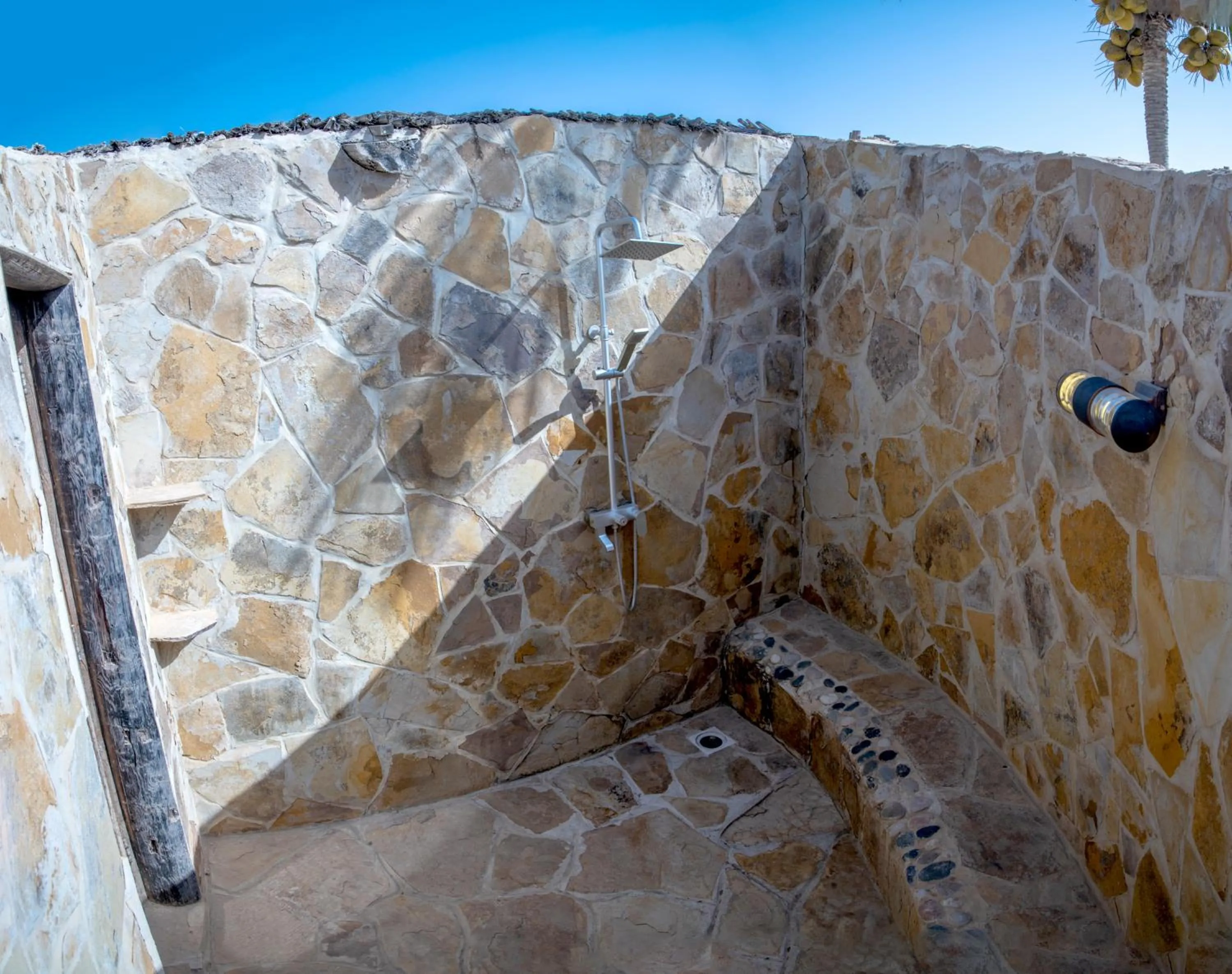 Shower in Souly Ecolodge Salalah