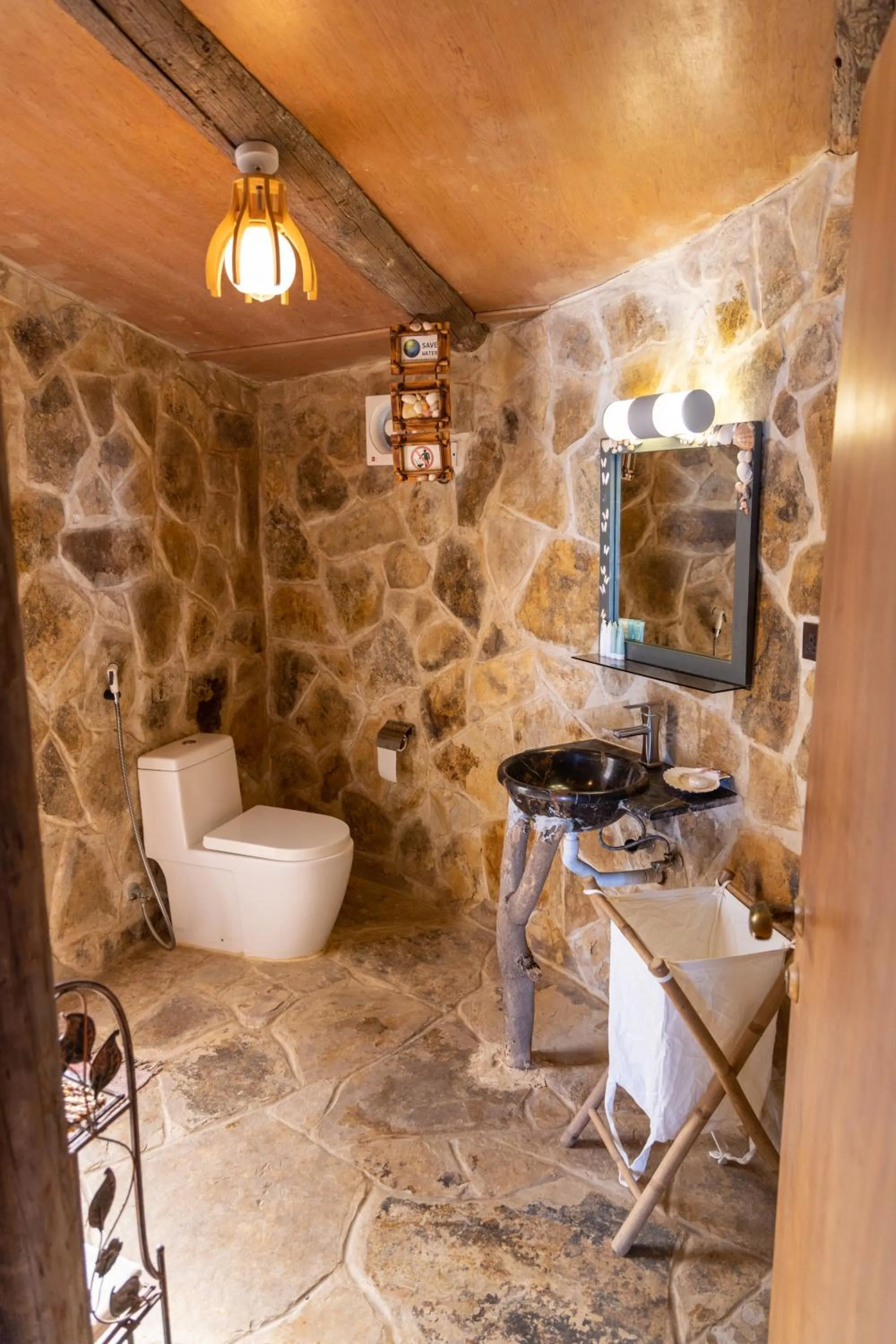 Bathroom in Souly Ecolodge Salalah