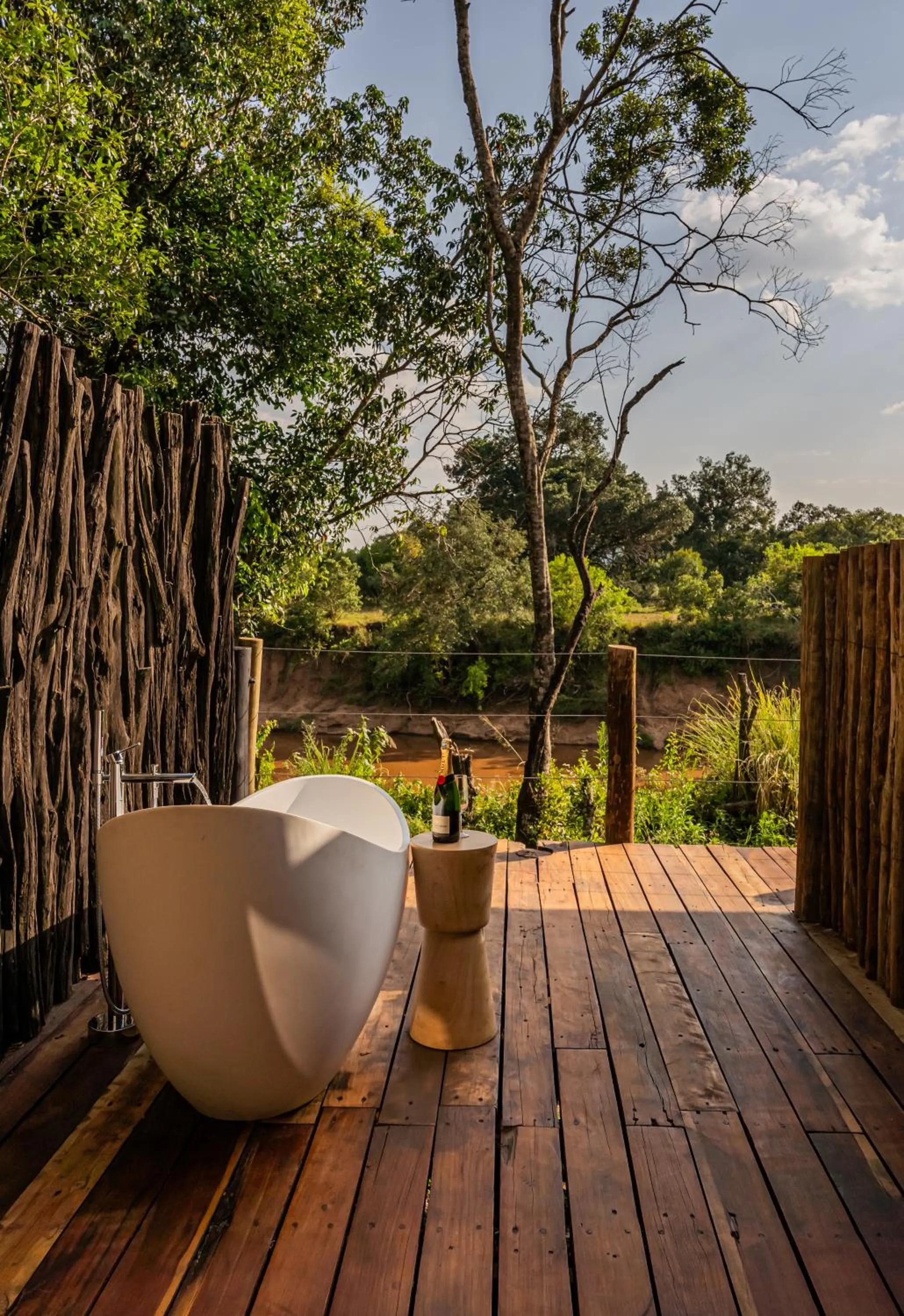 Open Air Bath in Royal Mara Safari Lodge