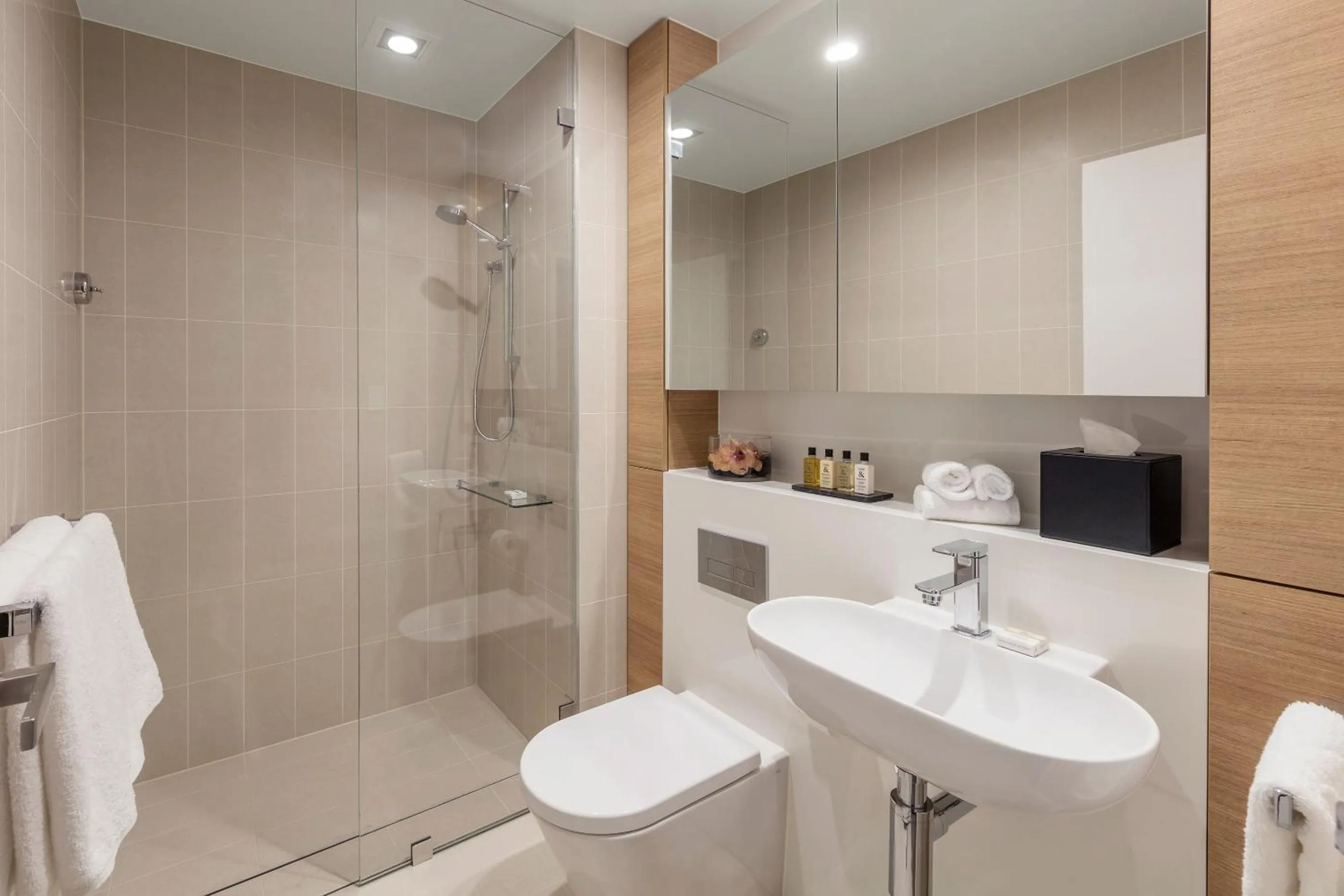 SKYE Hotel Suites Parramatta