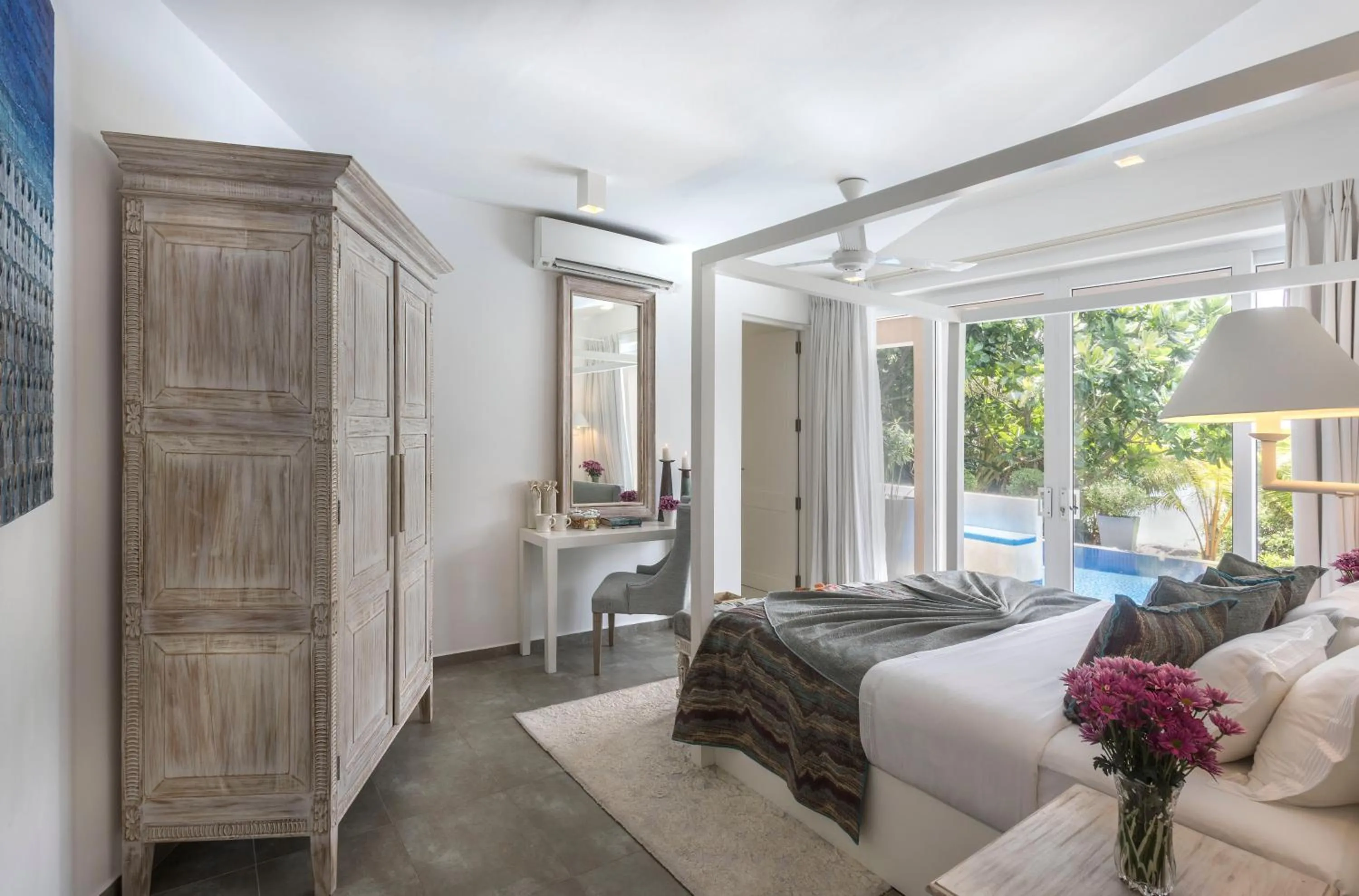 Photo of the whole room, Bed in The Sandals By Edwards Collection - Balapitiya