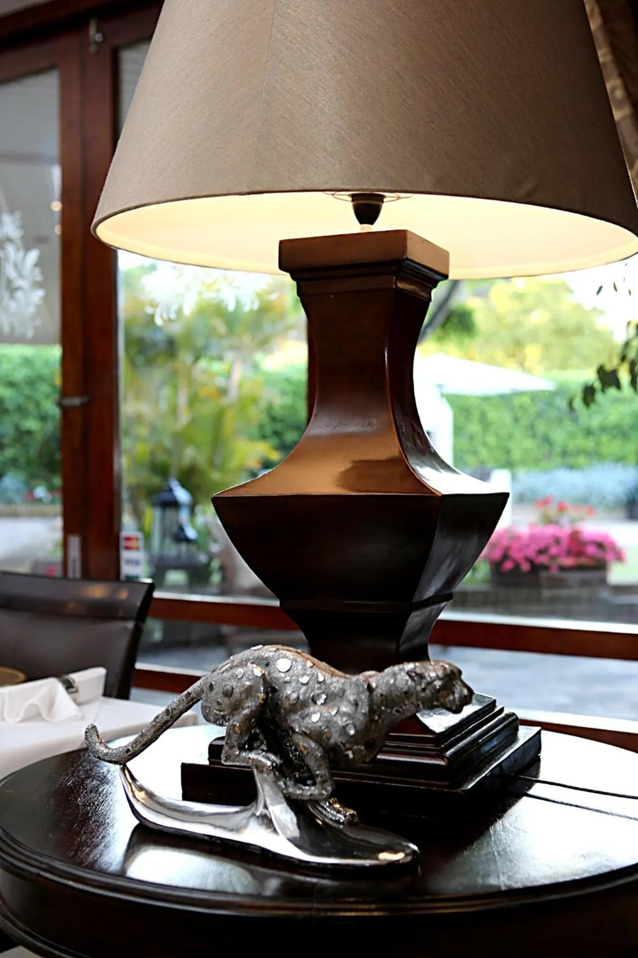 Communal lounge/ TV room in Ridgeworth Boutique Guesthouse