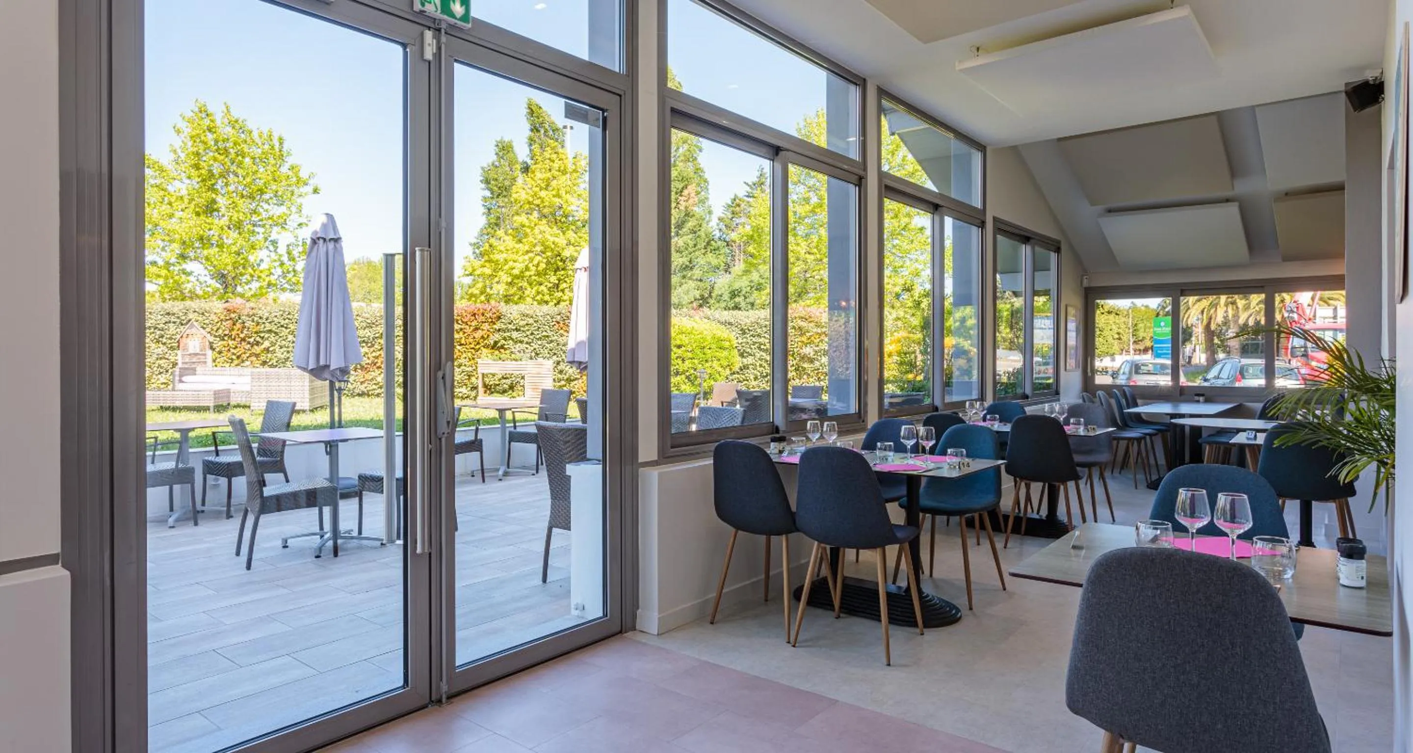 Patio in Sure Hotel by Best Western Biarritz Aeroport