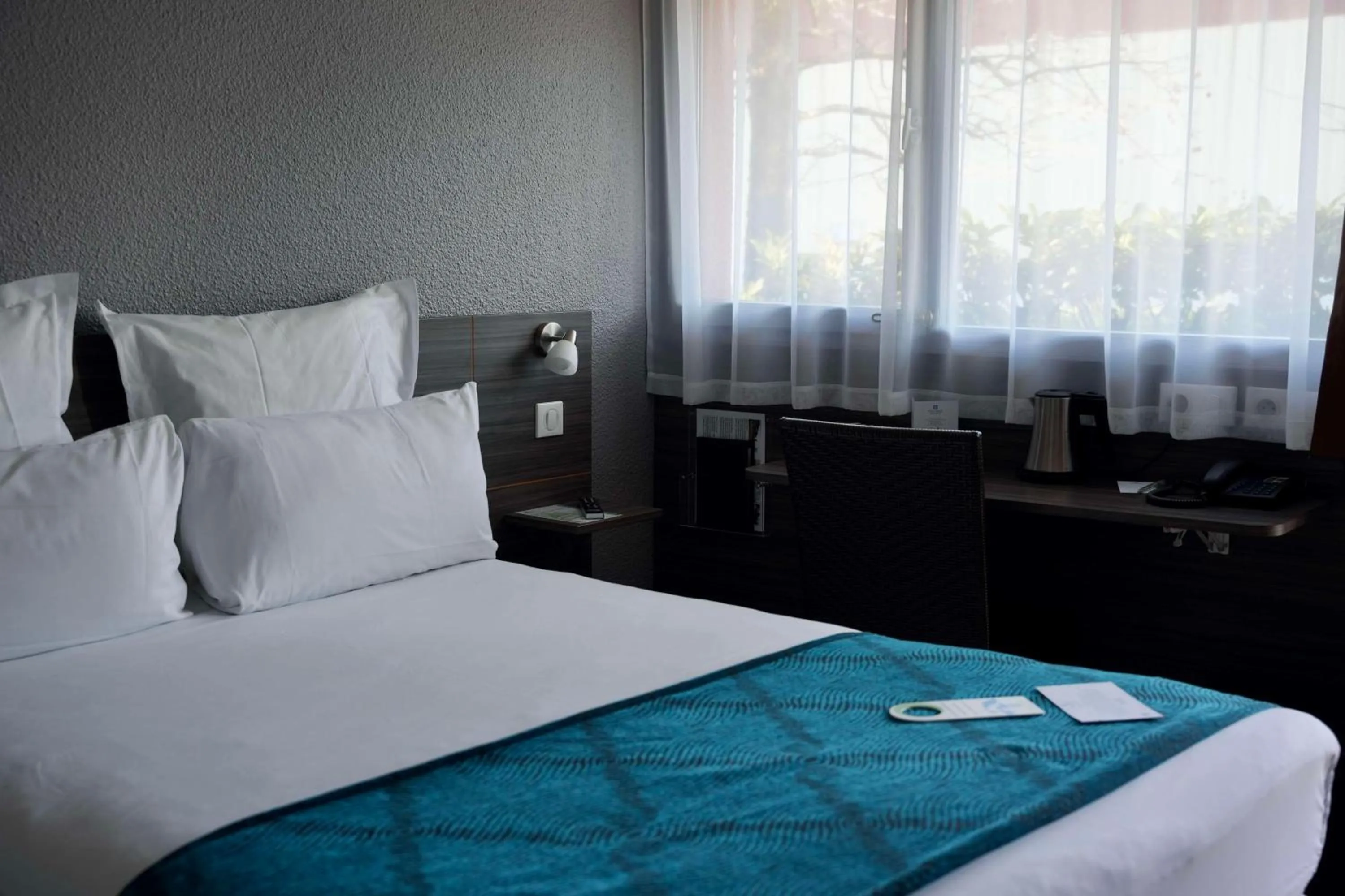 Bedroom, Bed in Sure Hotel by Best Western Biarritz Aeroport