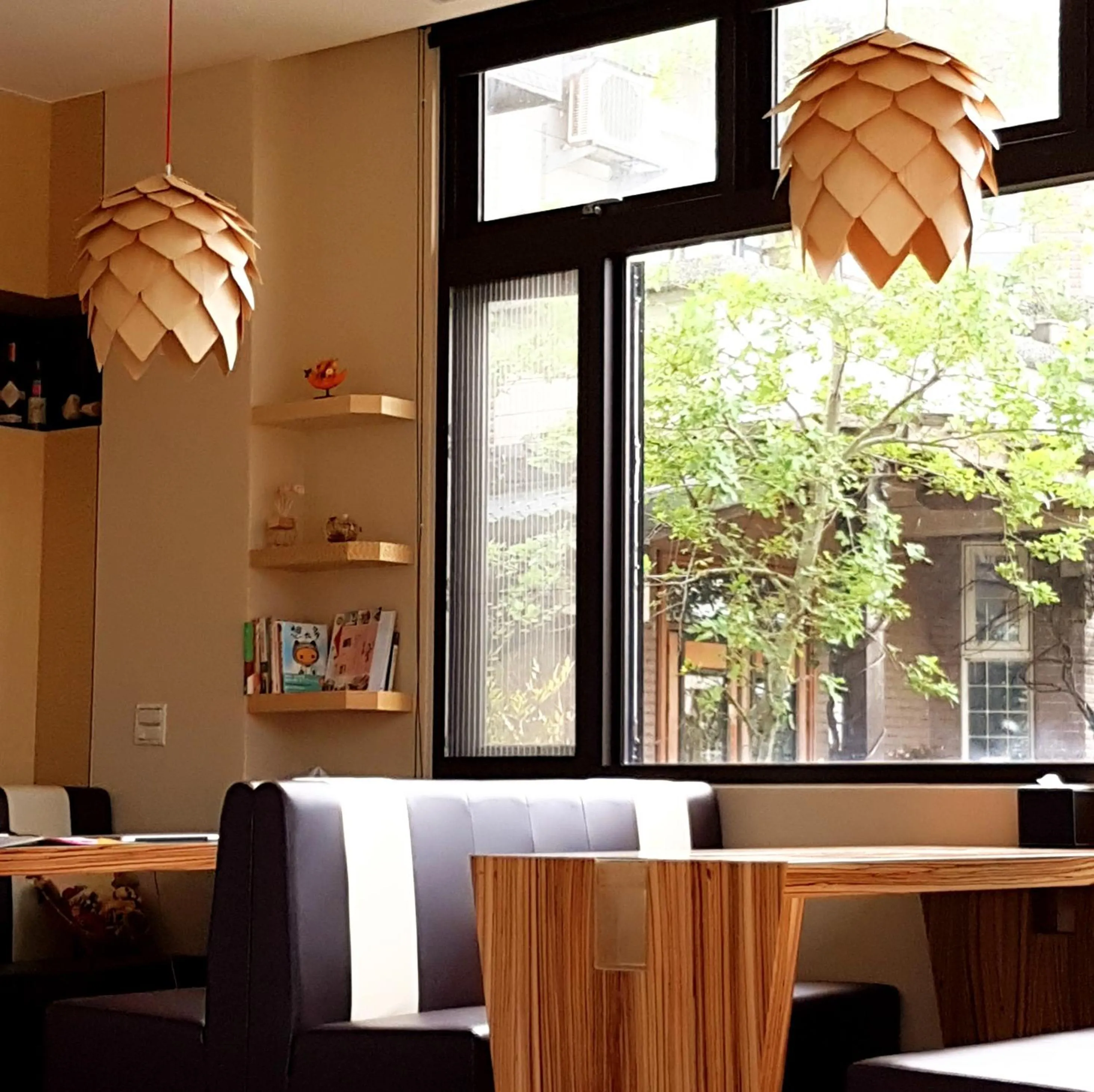 Lounge or bar in Sunny Stream B & B