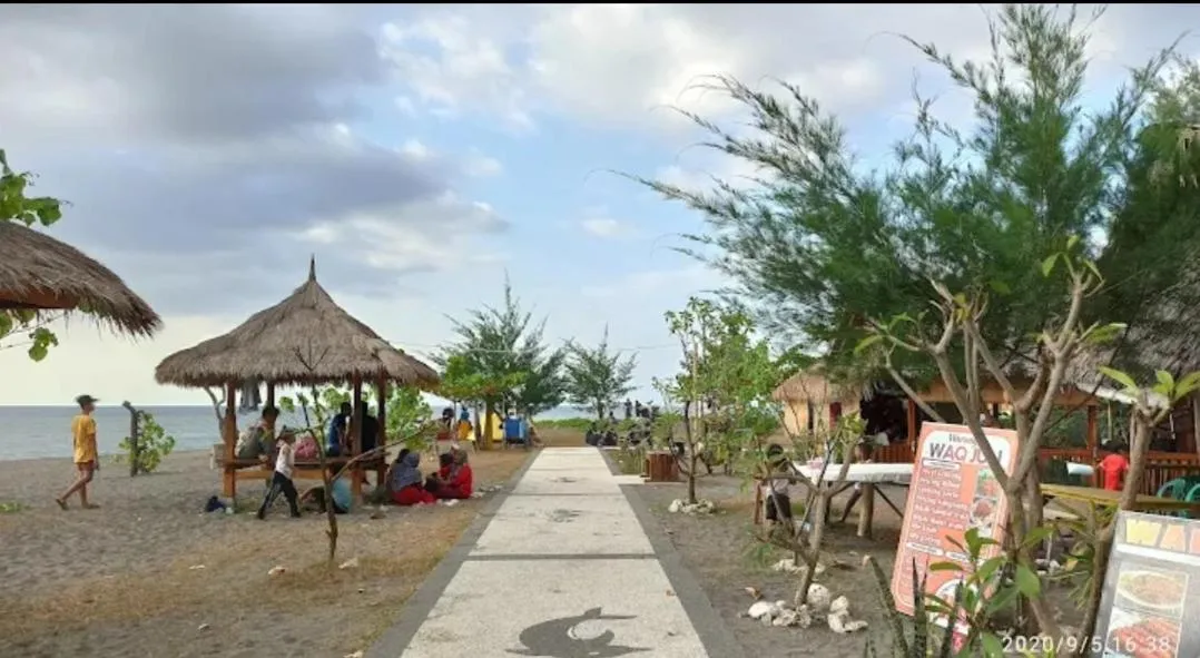 Sea view in Shibui Garden Bungalows and Restaurant