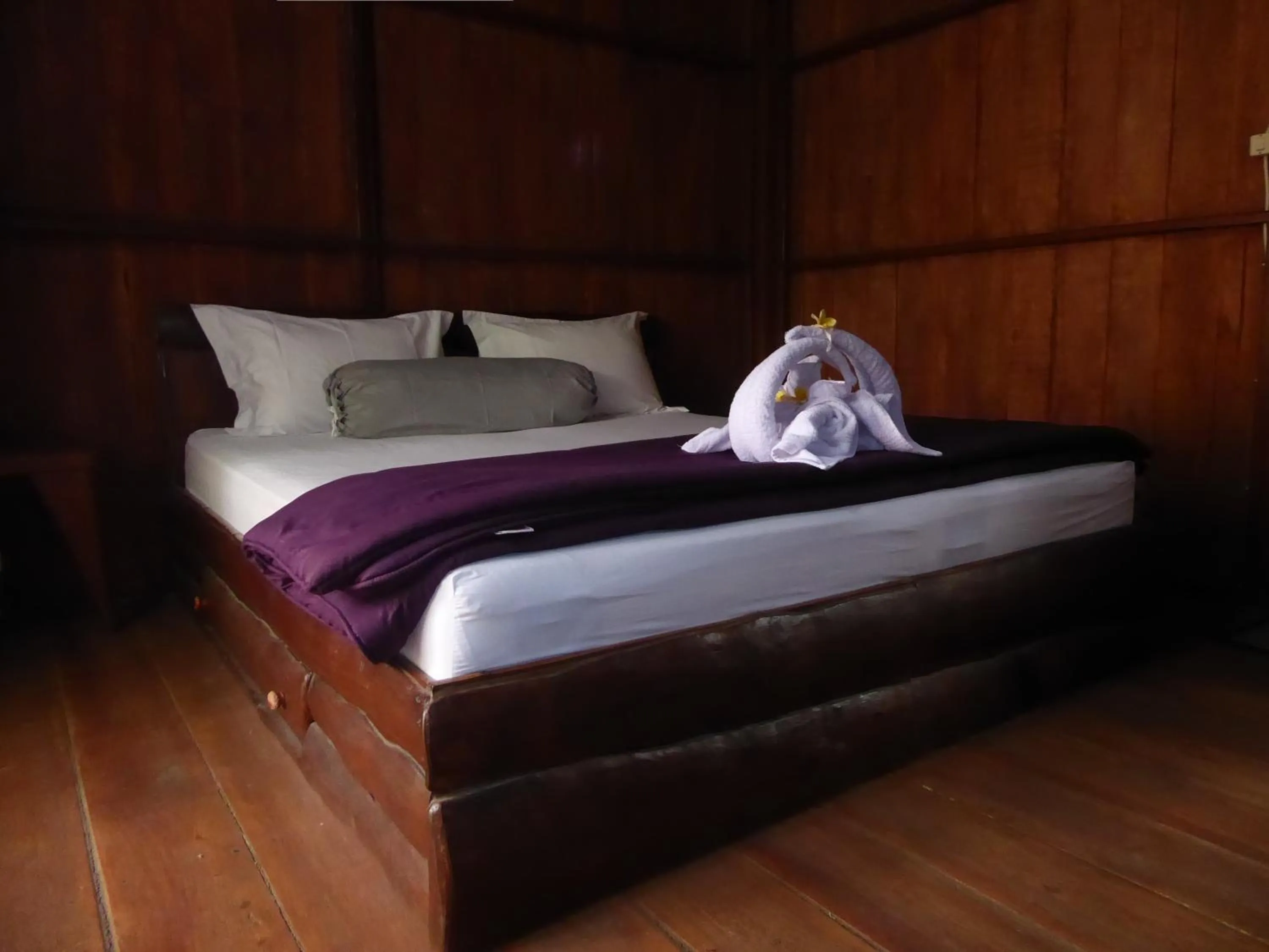 Bedroom, Bed in Shibui Garden Bungalows and Restaurant