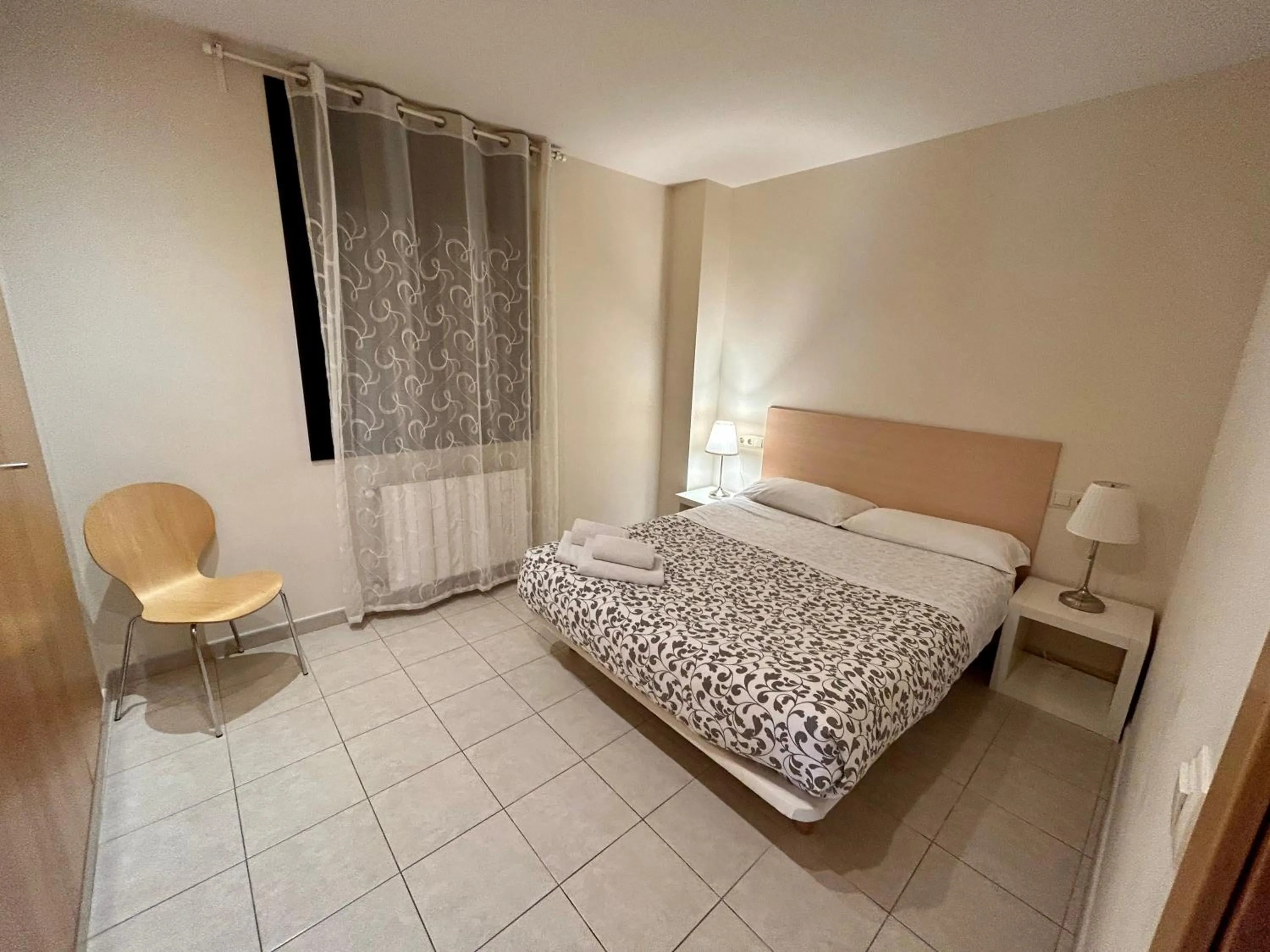 Bedroom, Bed in Apartamentos TDM