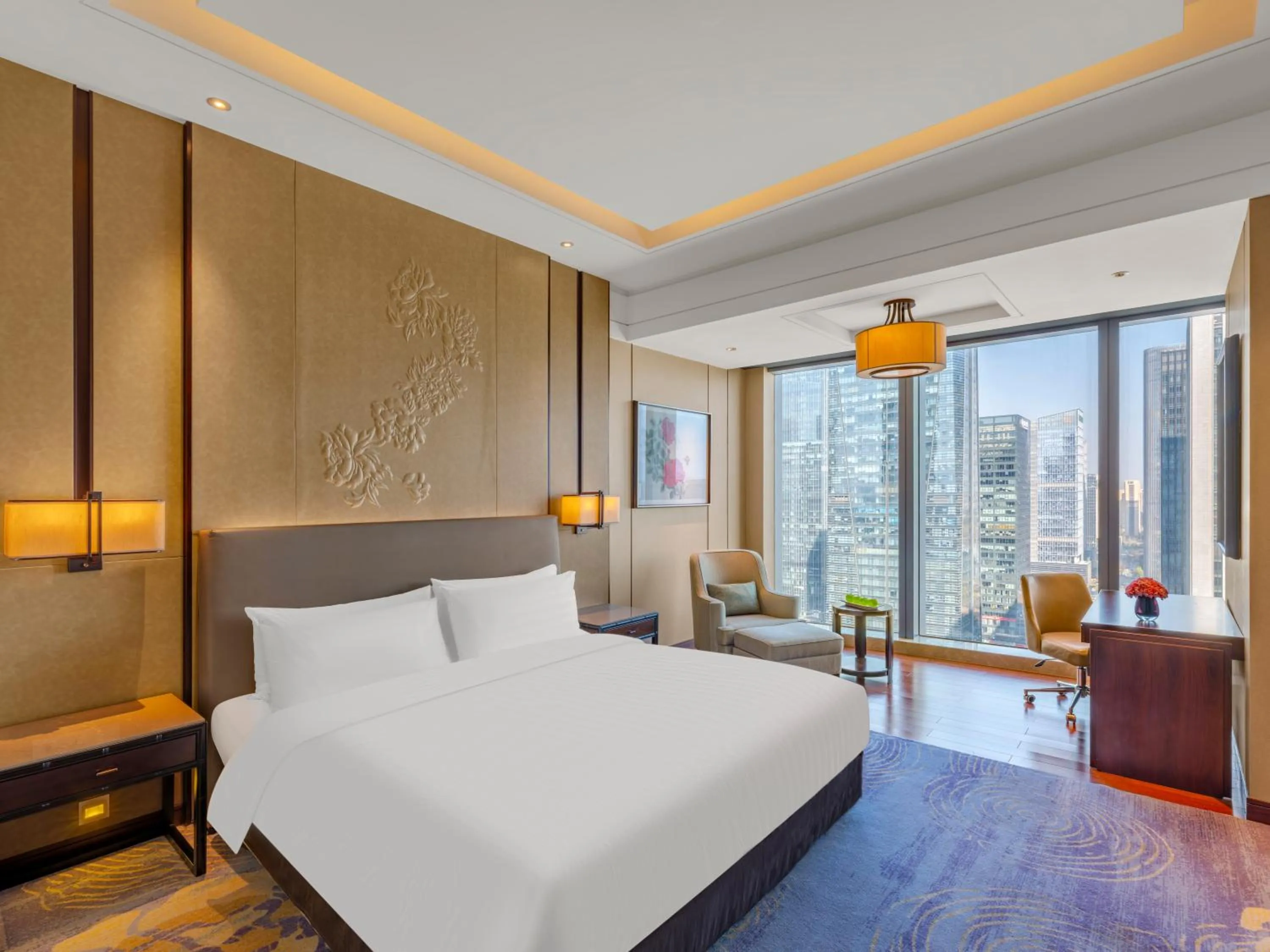 Bedroom, Bed in Shangri-La Yiwu - 3 Min To The Mall, Free Coffee At Lobby