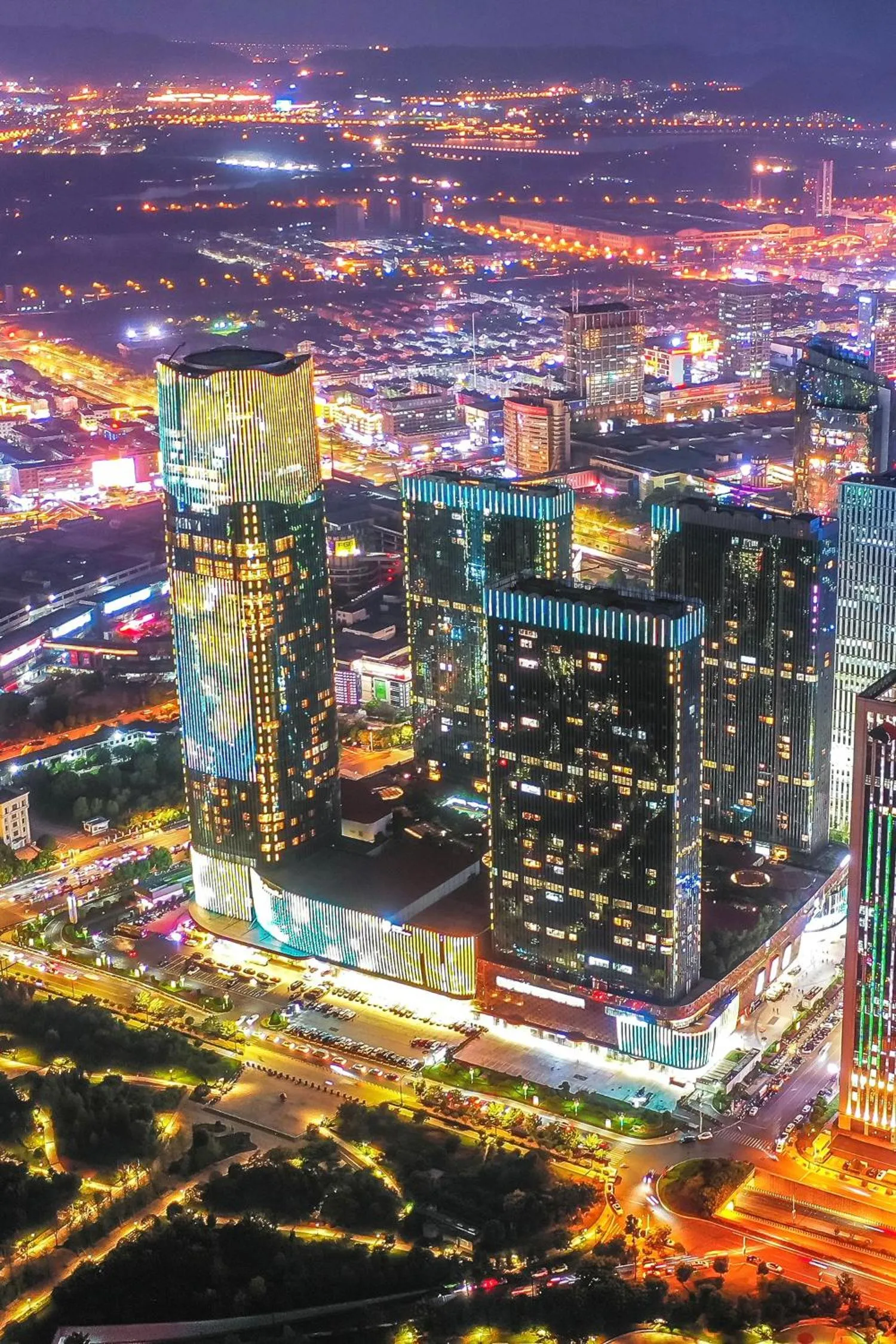 Bird's eye view in Shangri-La Yiwu - 3 Min To The Mall, Free Coffee At Lobby