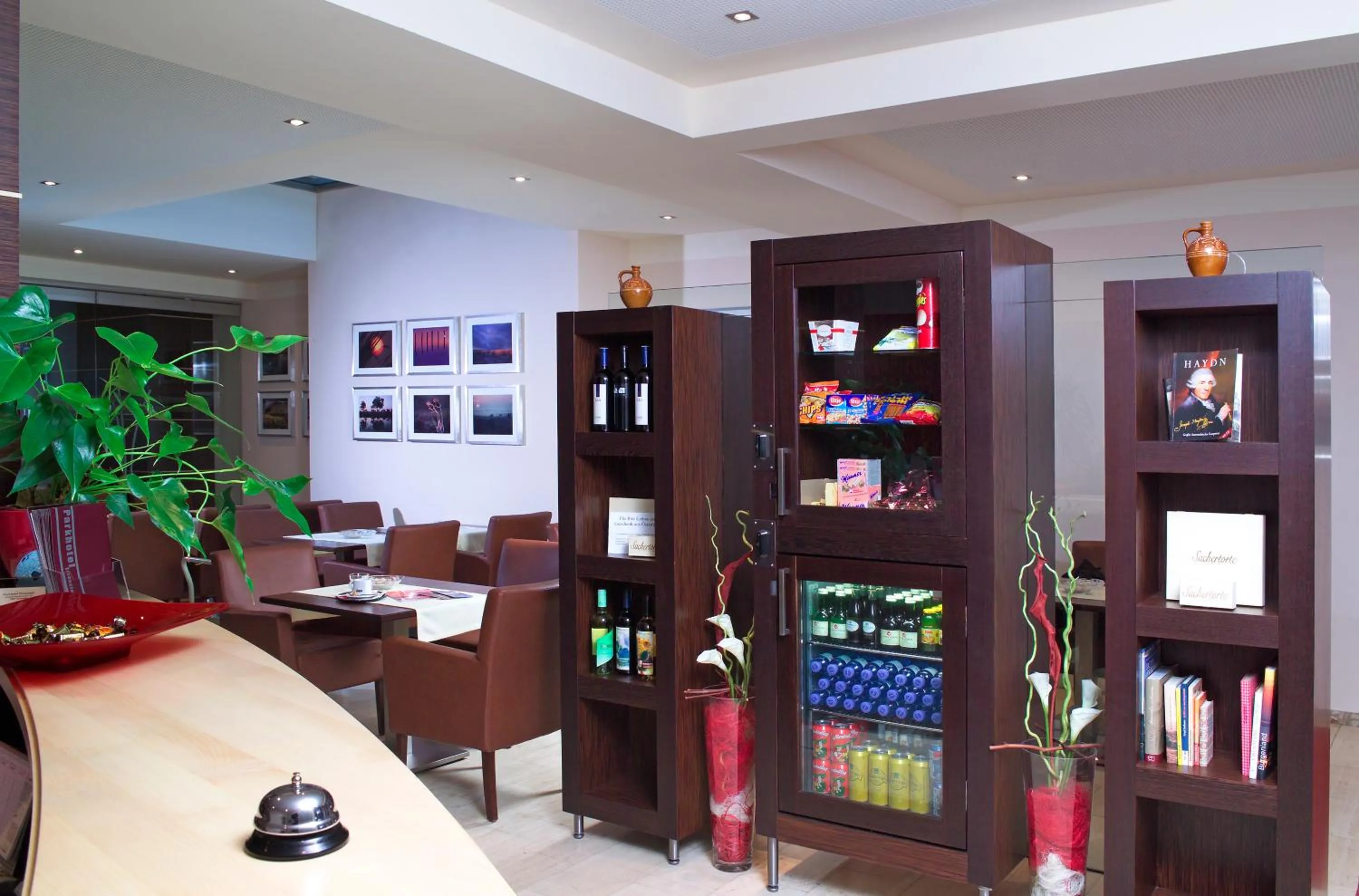 Lobby or reception in Parkhotel Eisenstadt