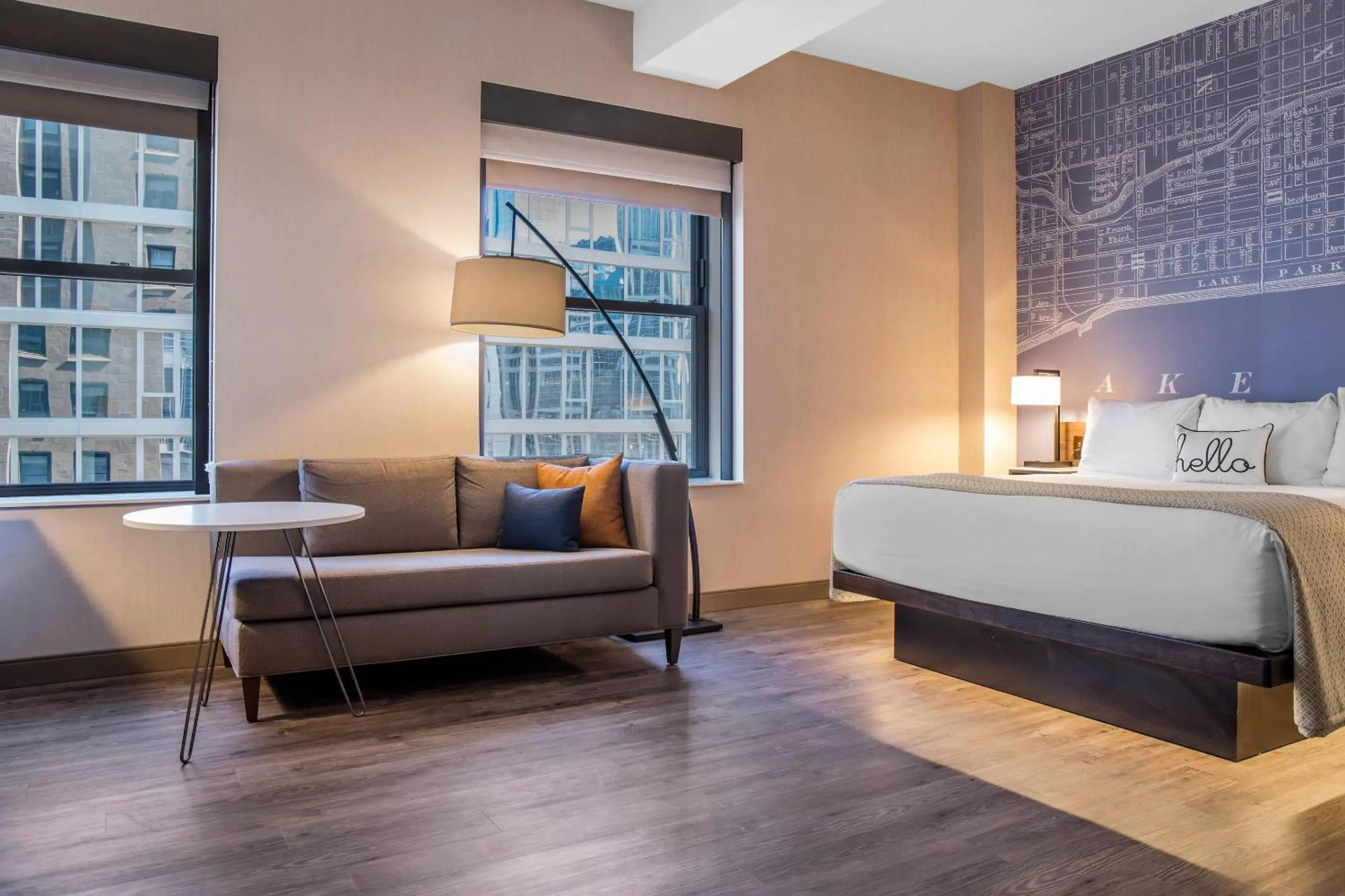 Bedroom, Bed in Cambria Hotel Chicago Loop - Theatre District