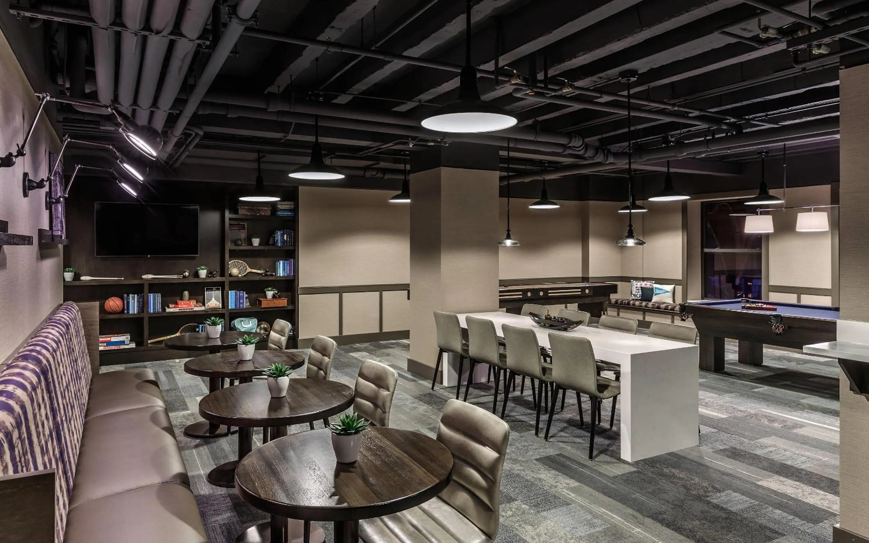 Restaurant/places to eat in Cambria Hotel Chicago Loop - Theatre District