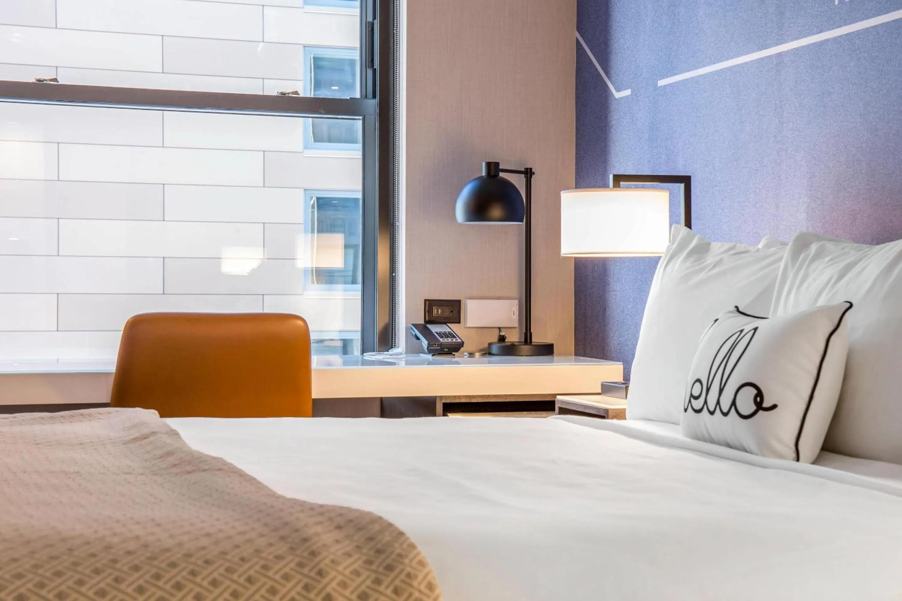 Bedroom, Bed in Cambria Hotel Chicago Loop - Theatre District