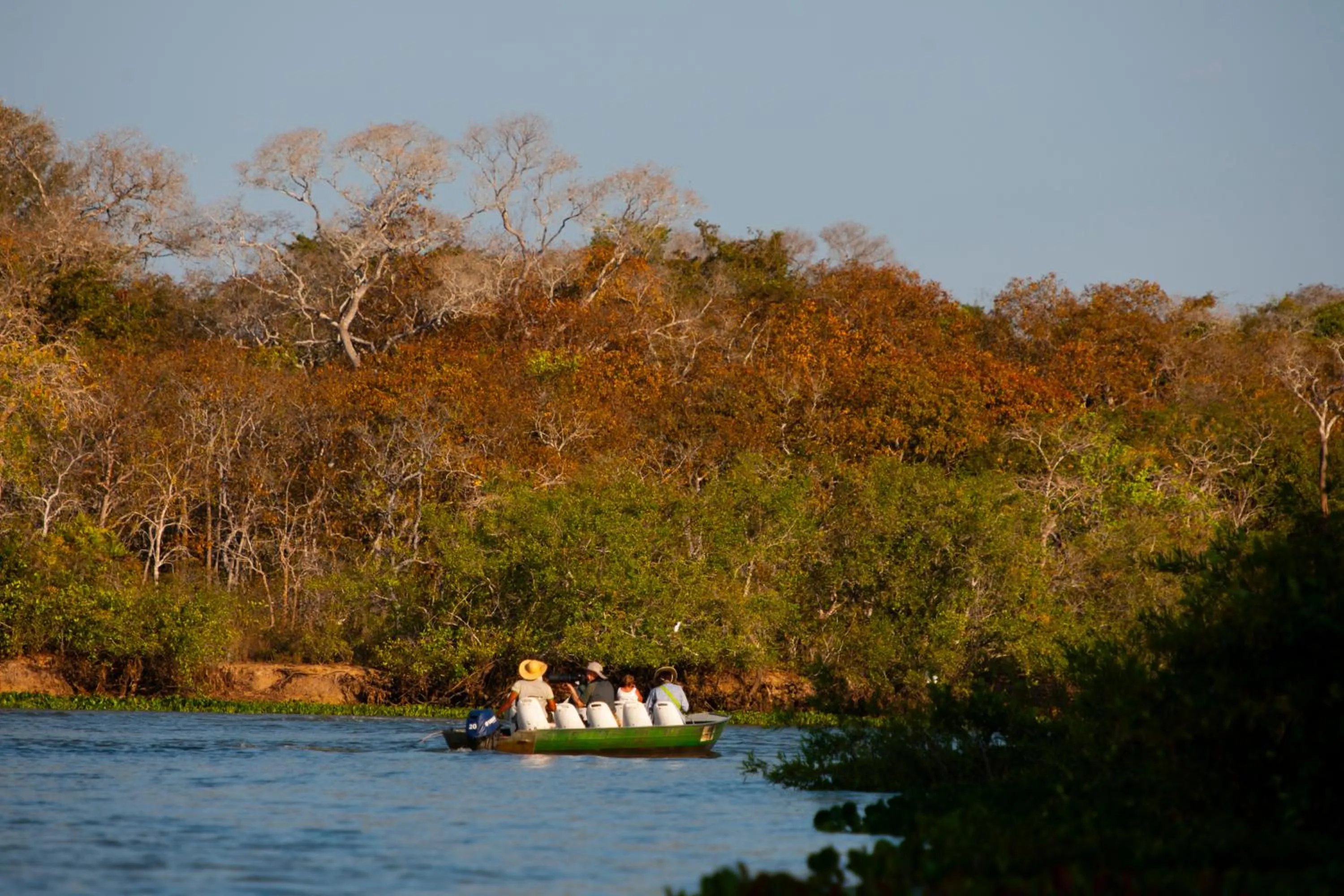 Canoeing in Pousada Rio Claro