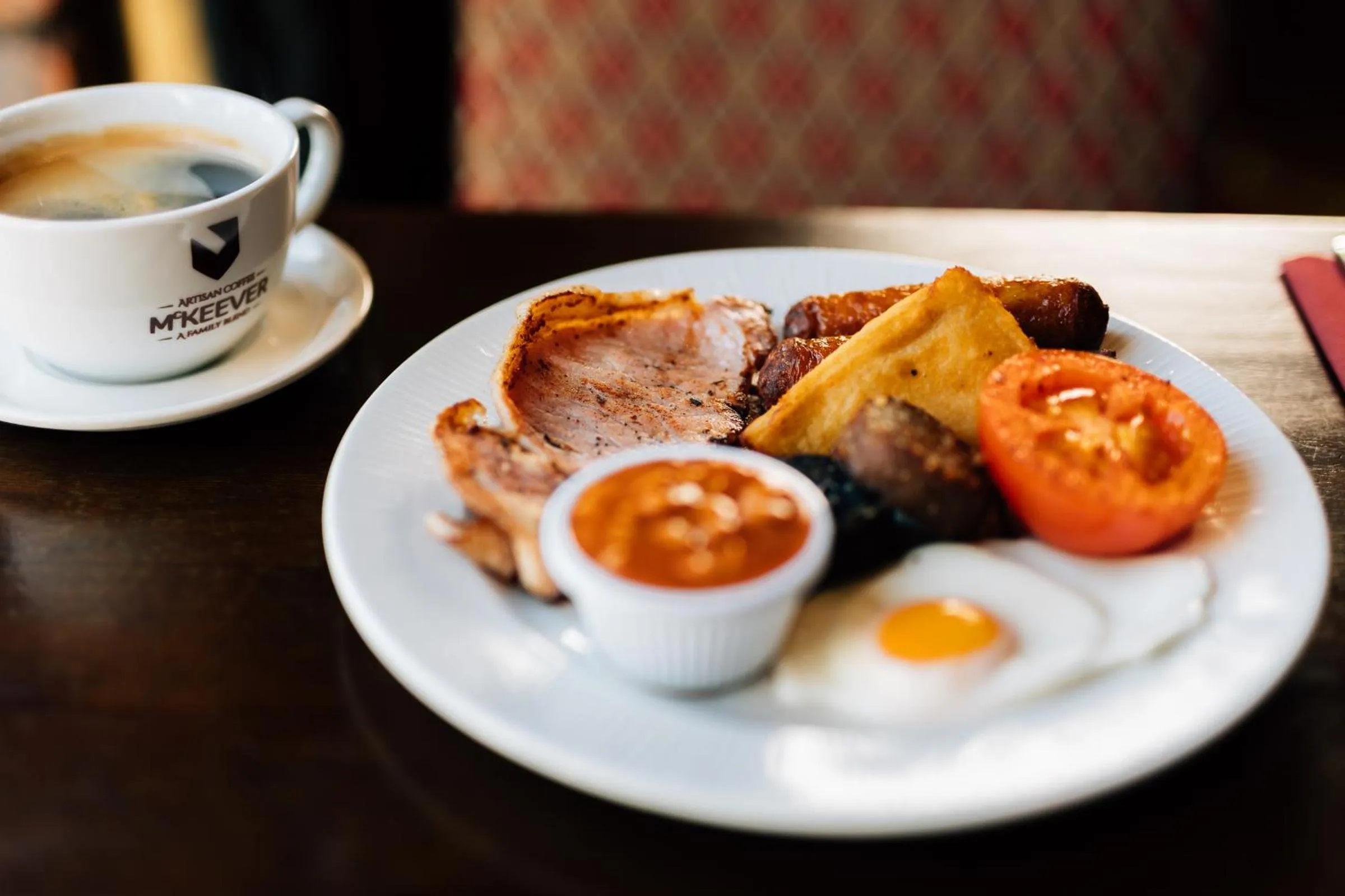 Breakfast in Dillon’s Hotel