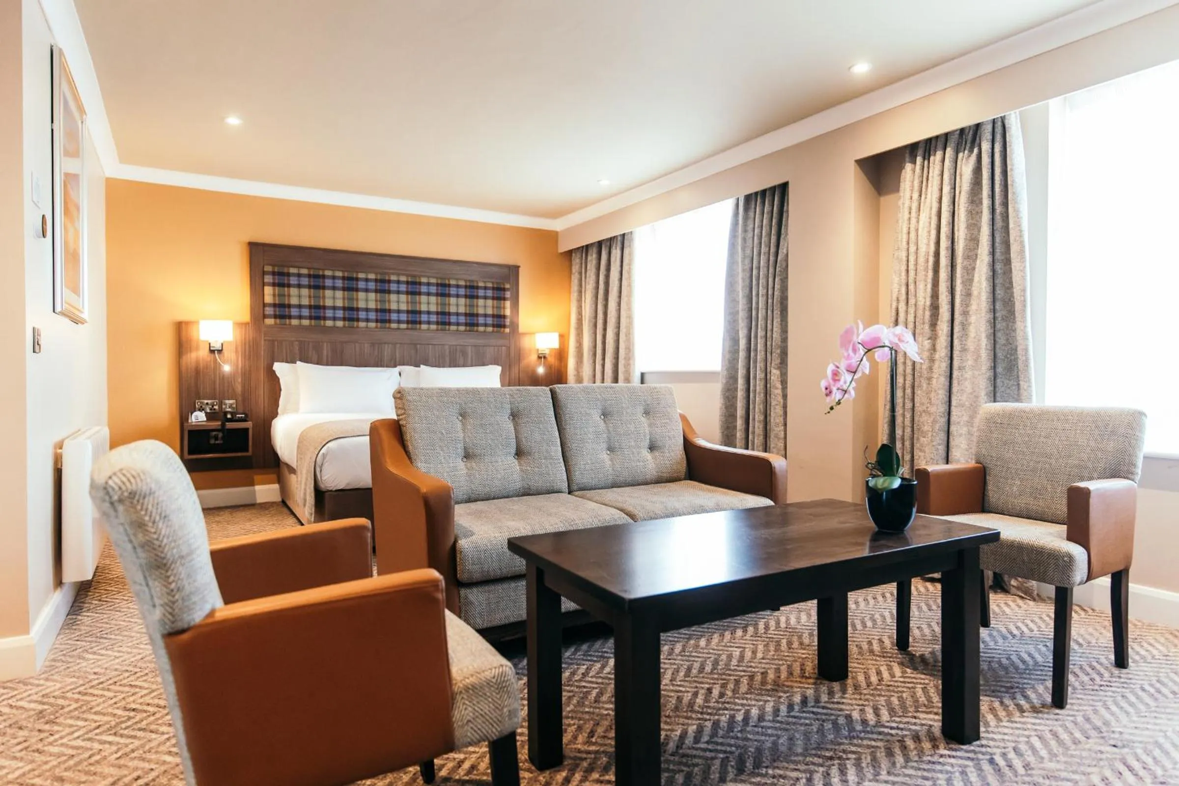 Bedroom in Dillon’s Hotel