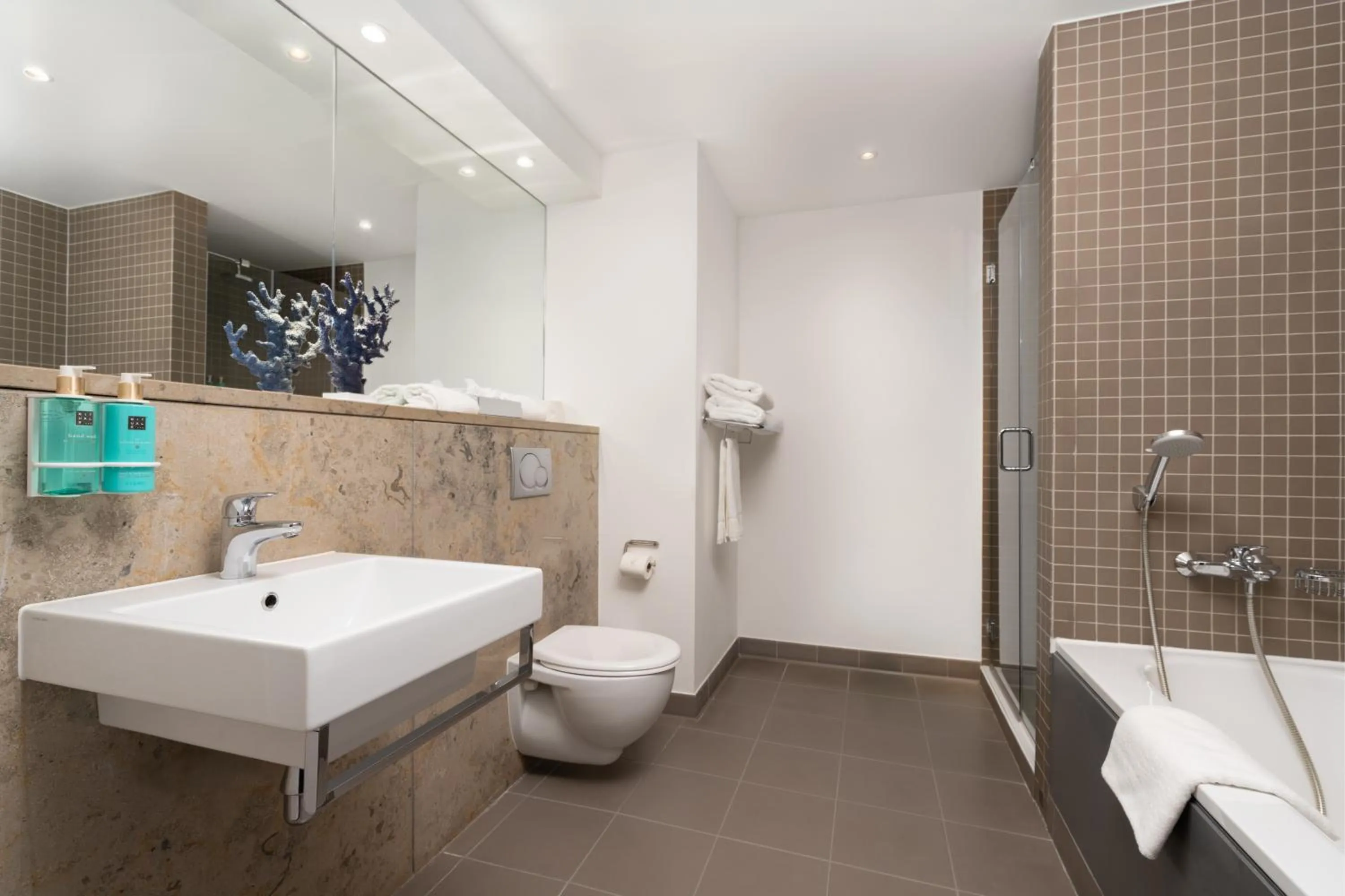 Bathroom in The Spencer Hotel