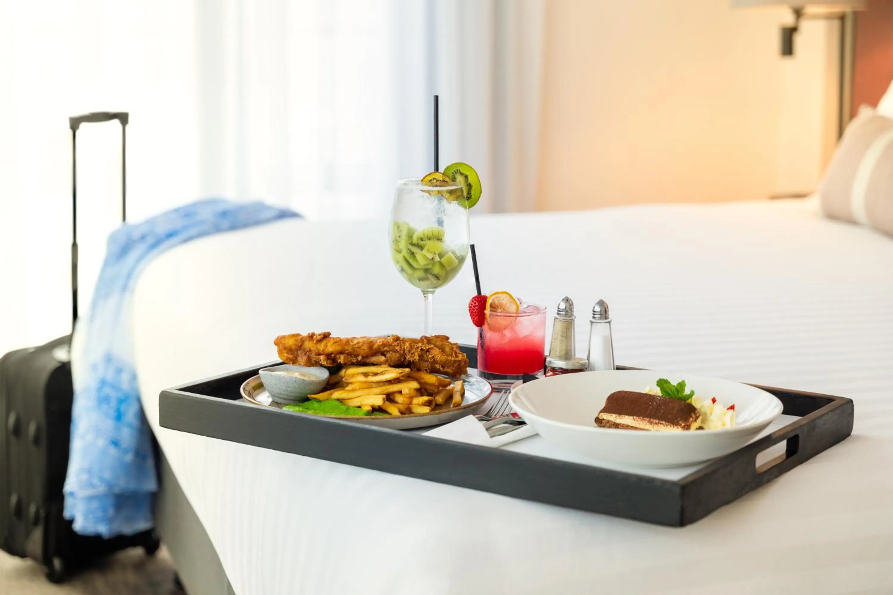 room service, Bed in The Spencer Hotel